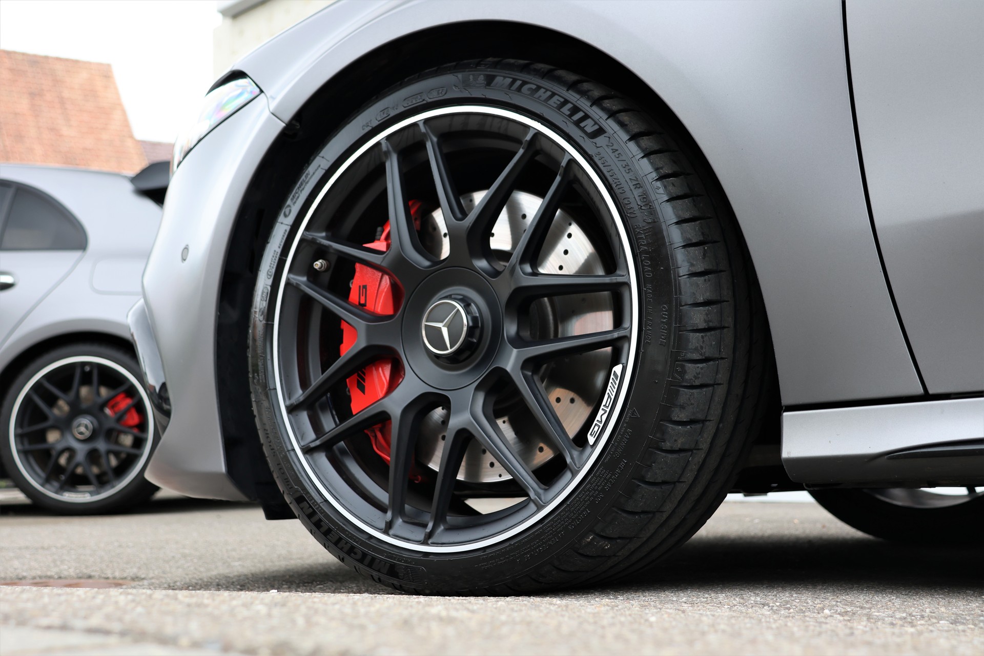 MERCEDES-BENZ A 45 S AMG 4Matic+ Speedshift (CH) *DesignoMagno*-image-7