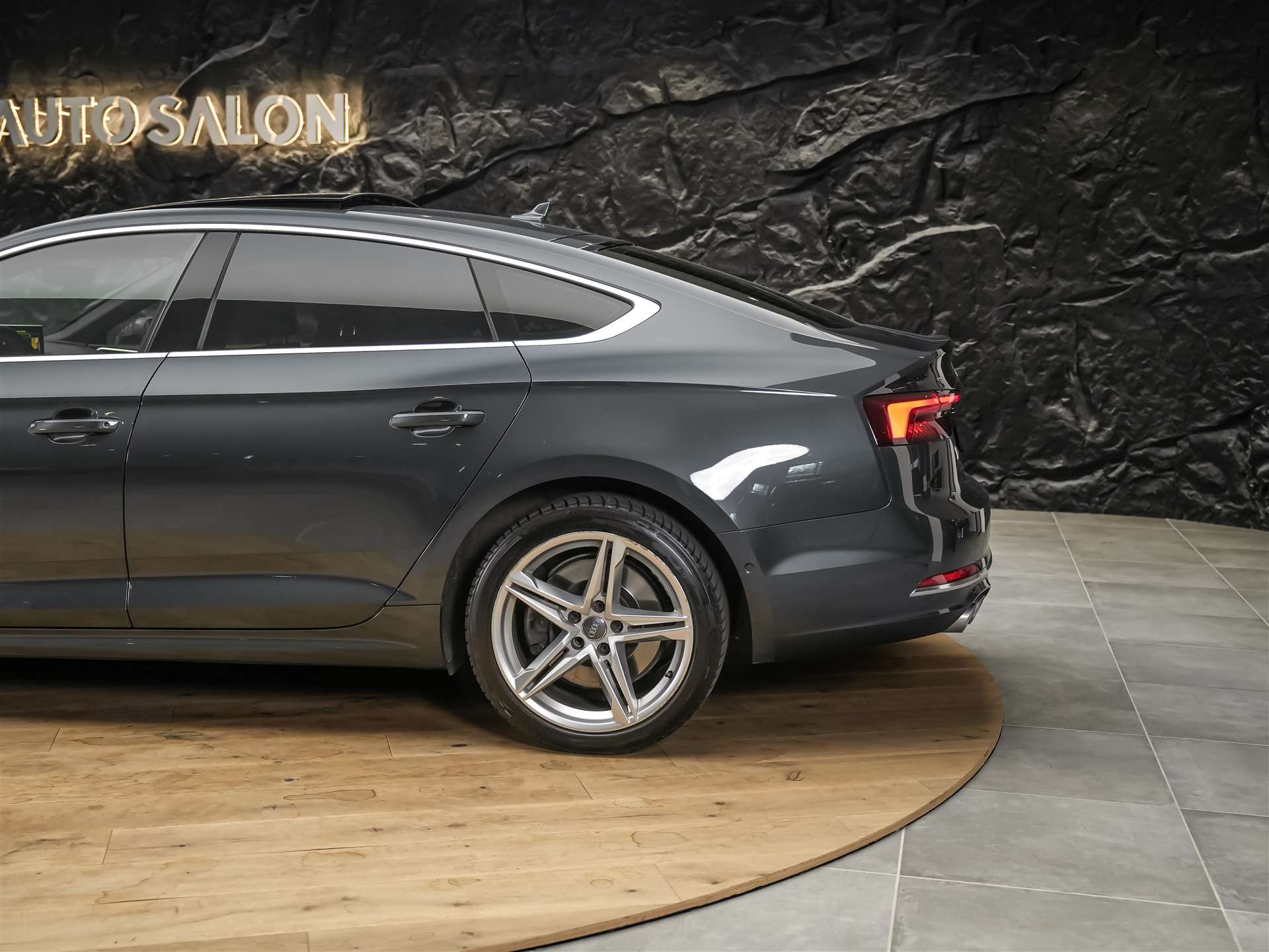 AUDI A5 Sportback 3.0 TDI Sport S-Line quattro tiptronic *Head Up Display*360° Kamera*Panorama*-image-18