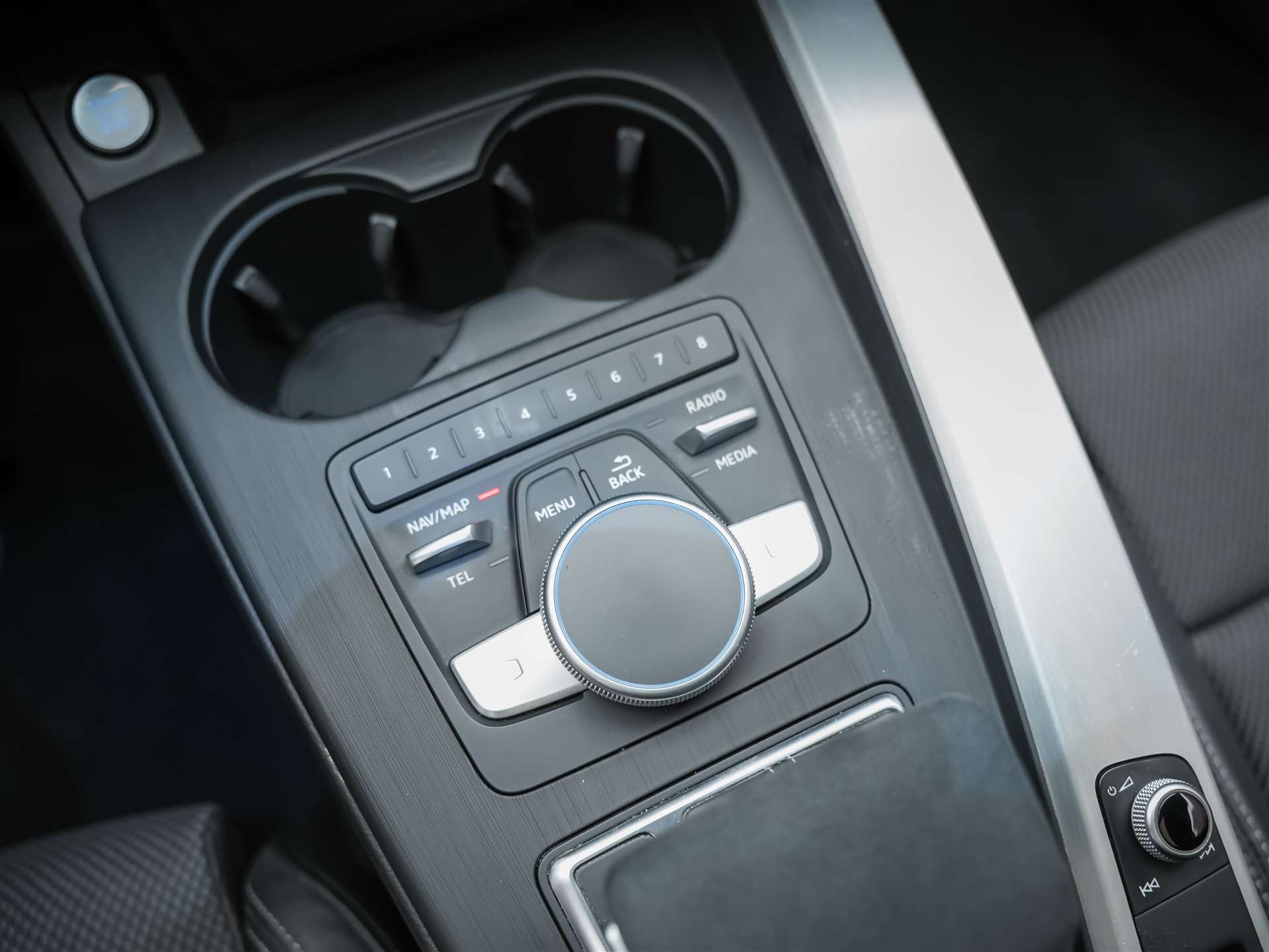 AUDI A5 Sportback 3.0 TDI Sport S-Line quattro tiptronic *Head Up Display*360° Kamera*Panorama*-image-24