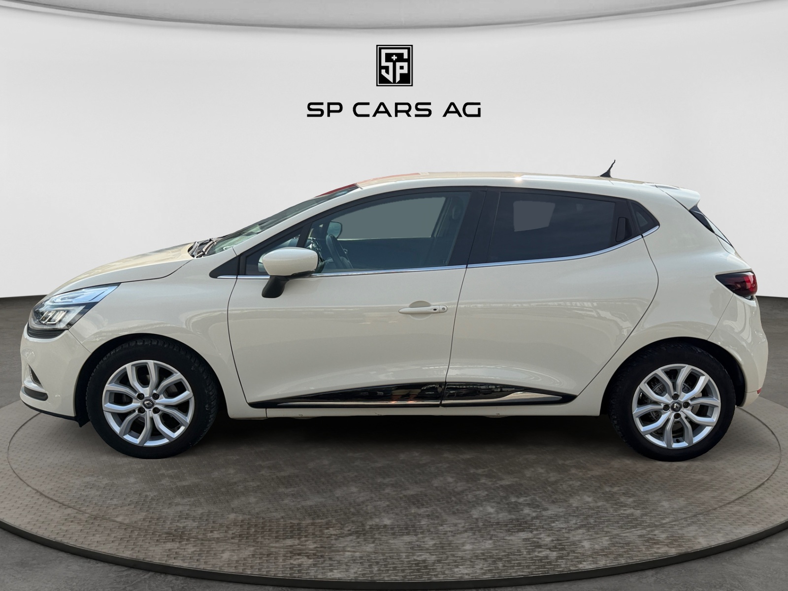 RENAULT Clio 1.2 16V T Intens EDC-showroom-element-1