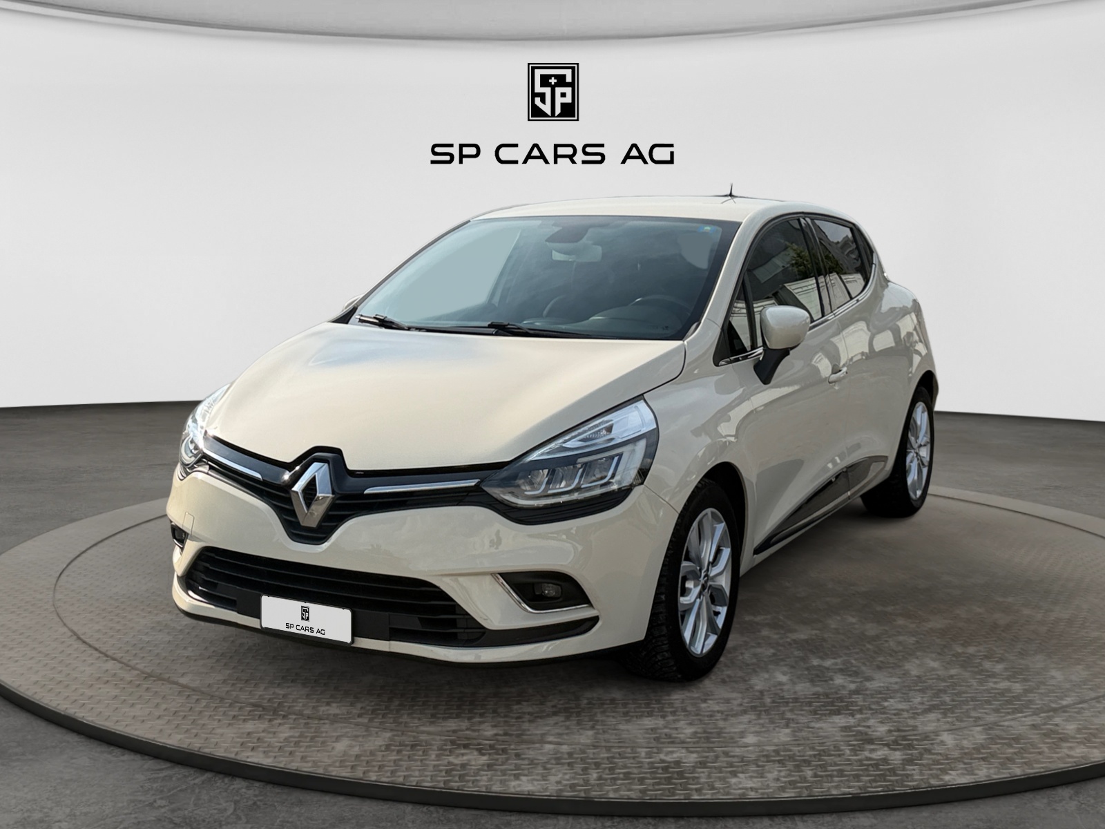 RENAULT Clio 1.2 16V T Intens EDC