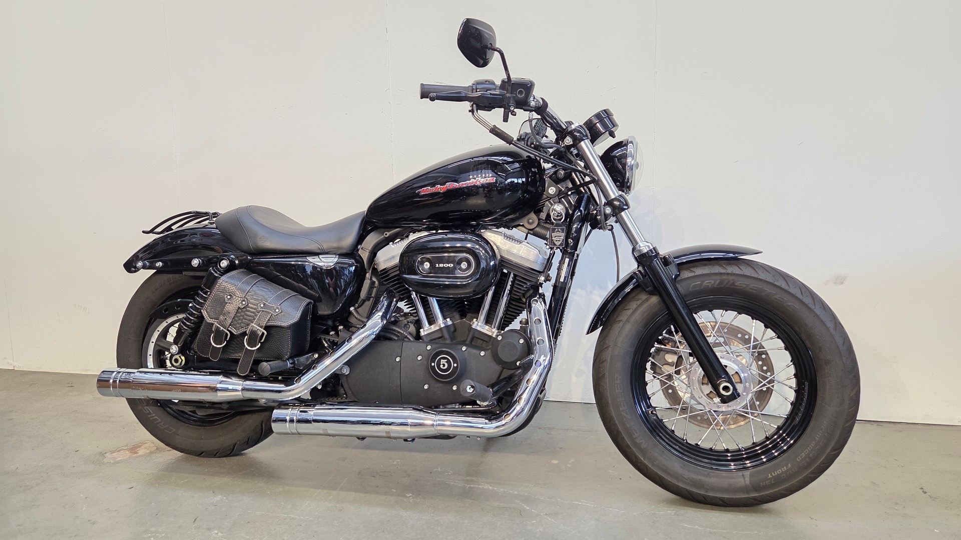 HARLEY-DAVIDSON XL 1200 X Forty Eight (25 kW)-image-2