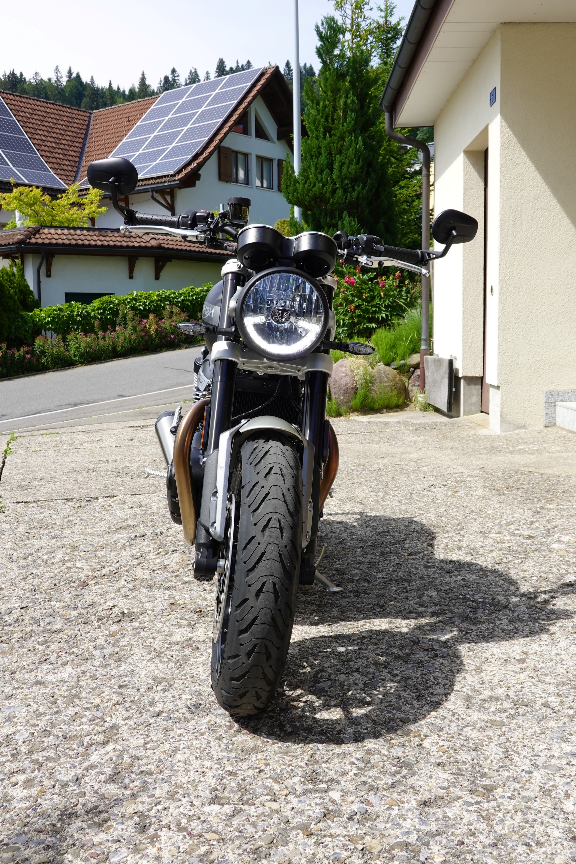 TRIUMPH Speed Twin 1200-image-7