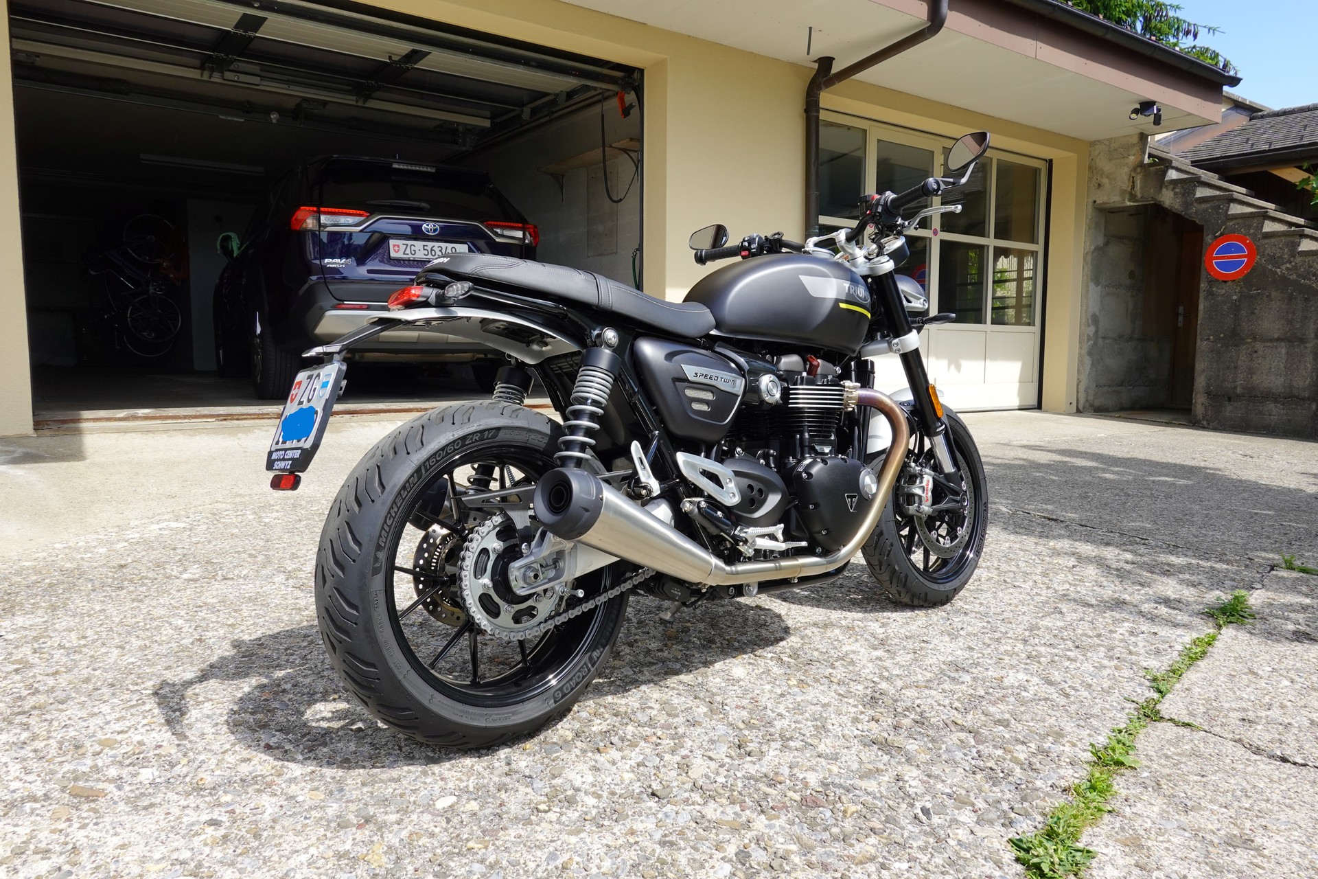 TRIUMPH Speed Twin 1200-image-3