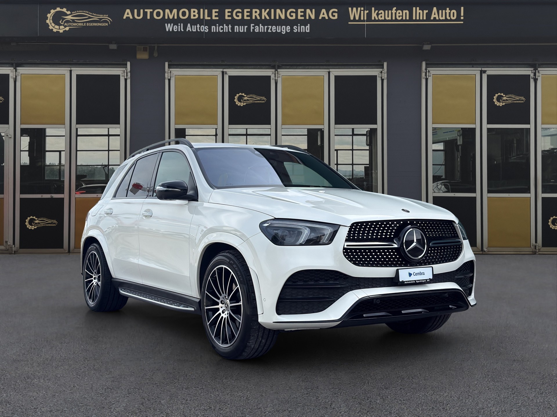 MERCEDES-BENZ GLE 300 d AMG Line 4matic-showroom-element-2