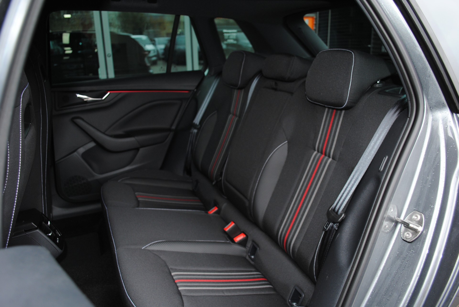 SKODA Kamiq 1.5 TSI Monte Carlo DSG-image-15