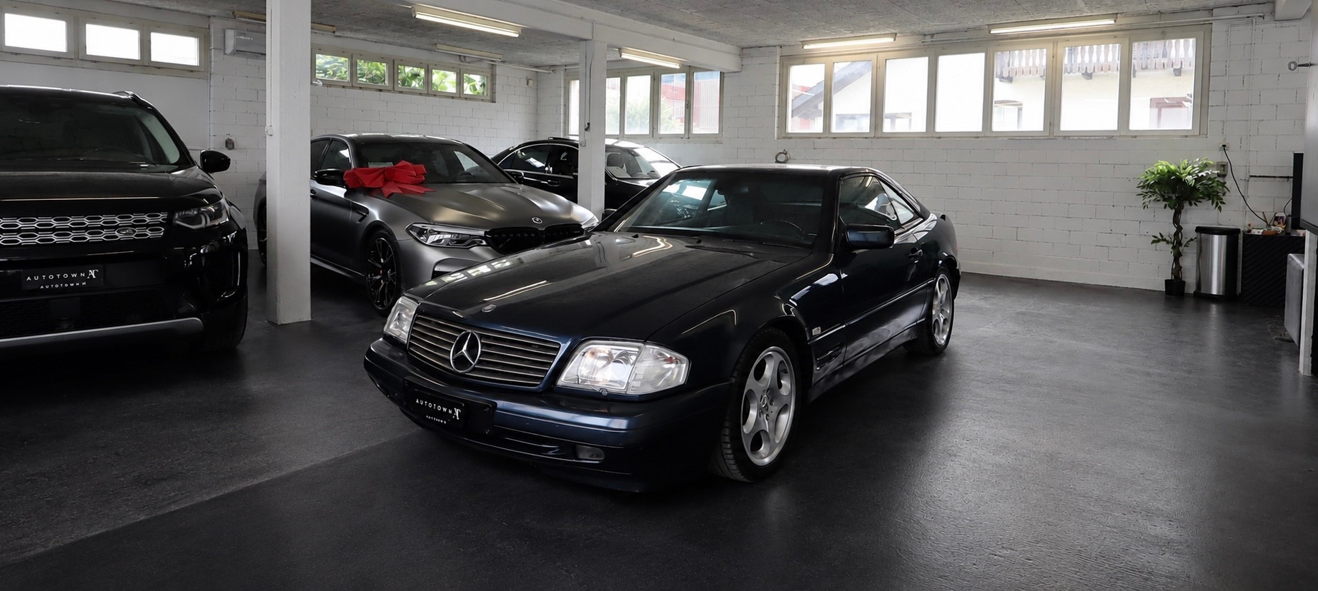 MERCEDES-BENZ SL 320-showroom-element-1