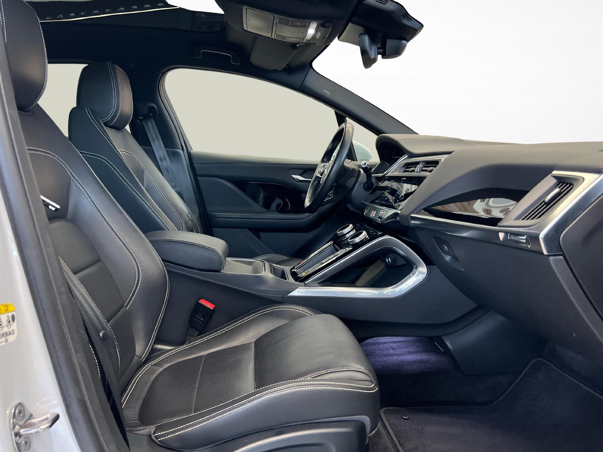 JAGUAR I-Pace EV400 SE AWD Leasing 0.99%-image-9