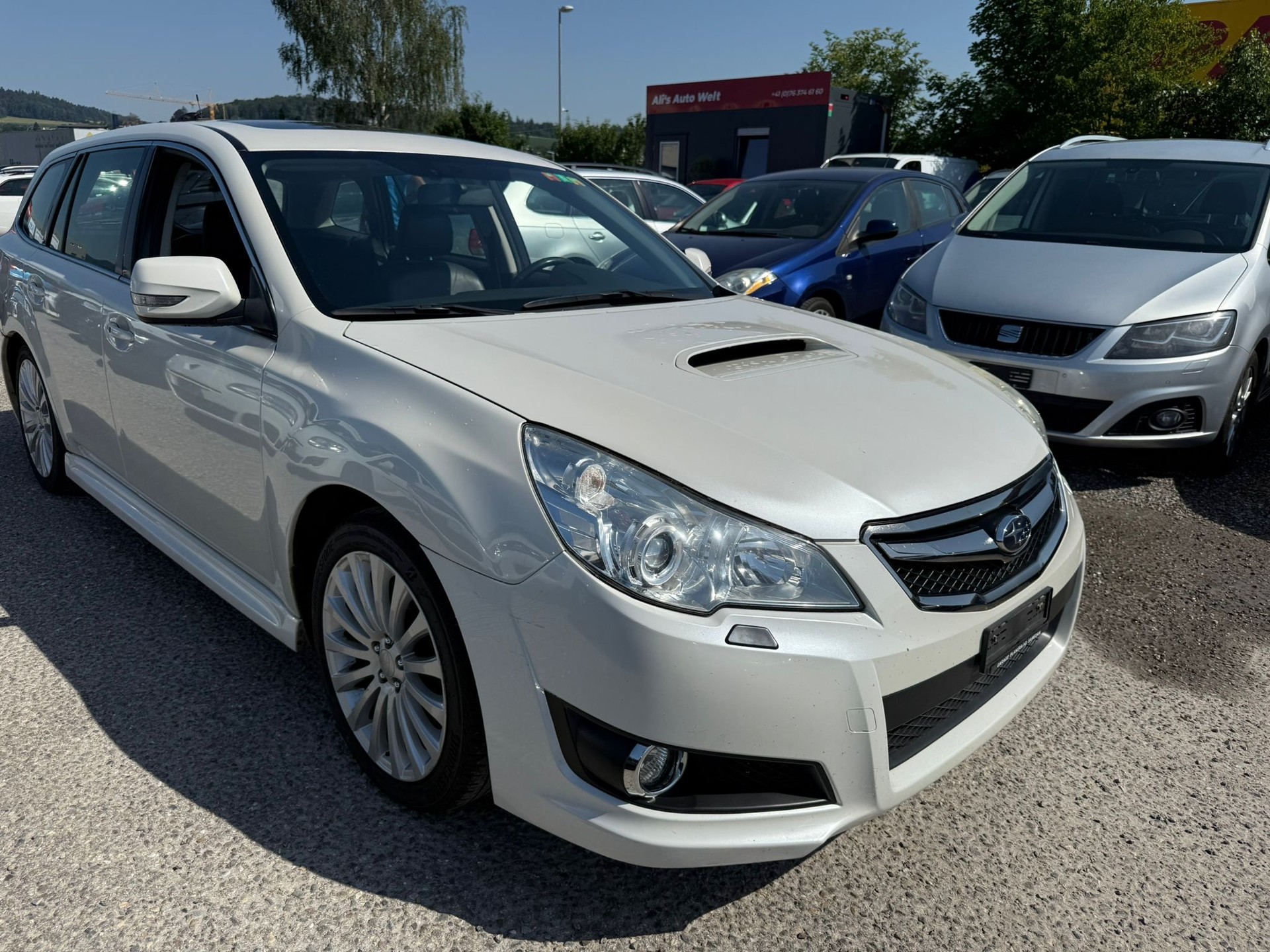 SUBARU Legacy 2.5GT Executive S AWD Automatic-showroom-element-2