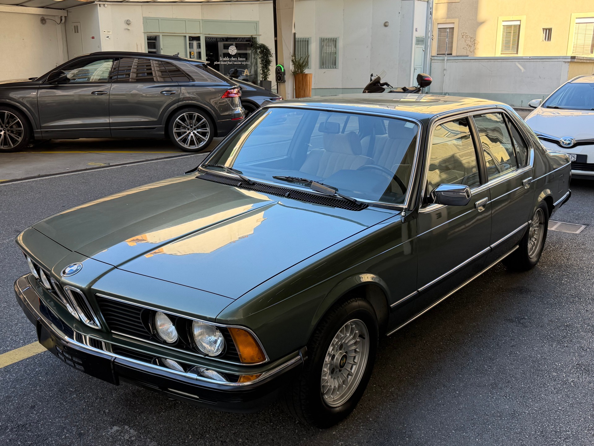 BMW 745I TURBO