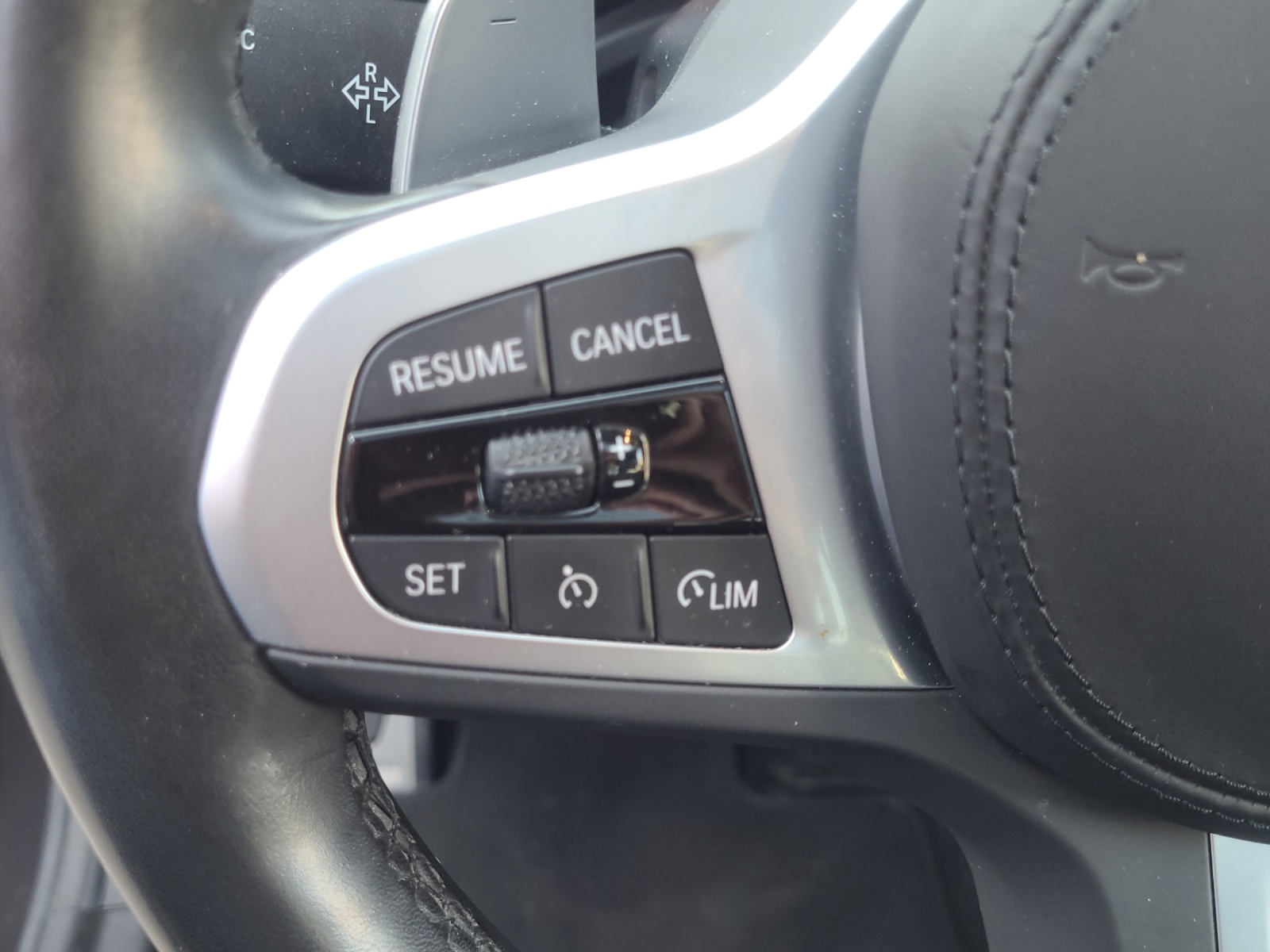 BMW X3 20d xDrive M AERODYNAMIKPAKET-image-14