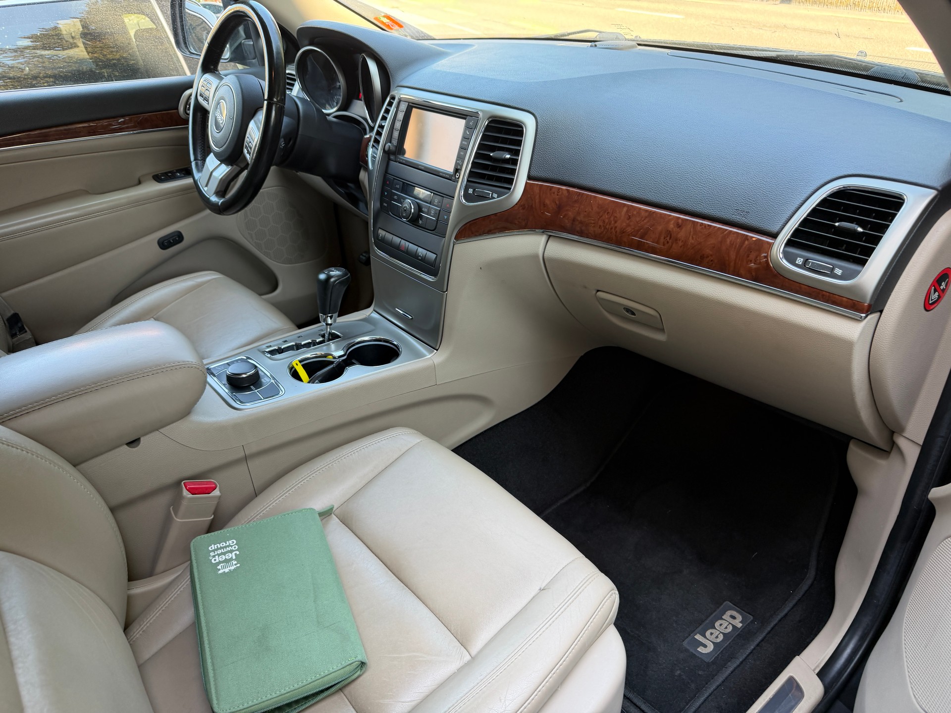 JEEP Grand Cherokee 3.0 CRD Limited Automatic-image-6