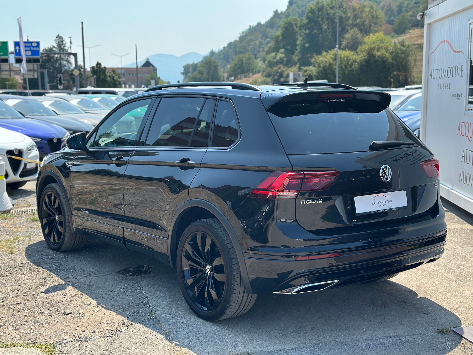VW Tiguan 2.0 TDI SCR Highline 4Motion DSG-image-6