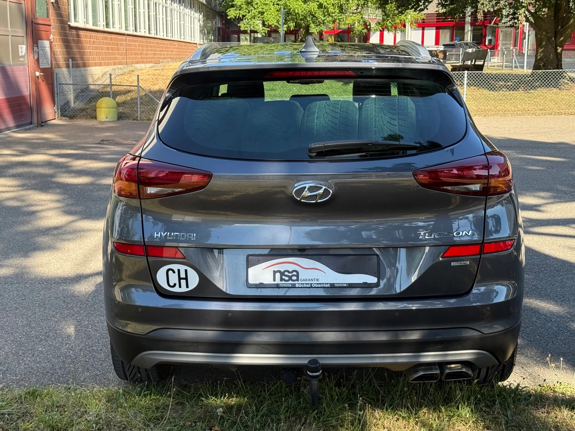 HYUNDAI Tucson 1.6 TGDI Amplia 4WD DCT-image-4