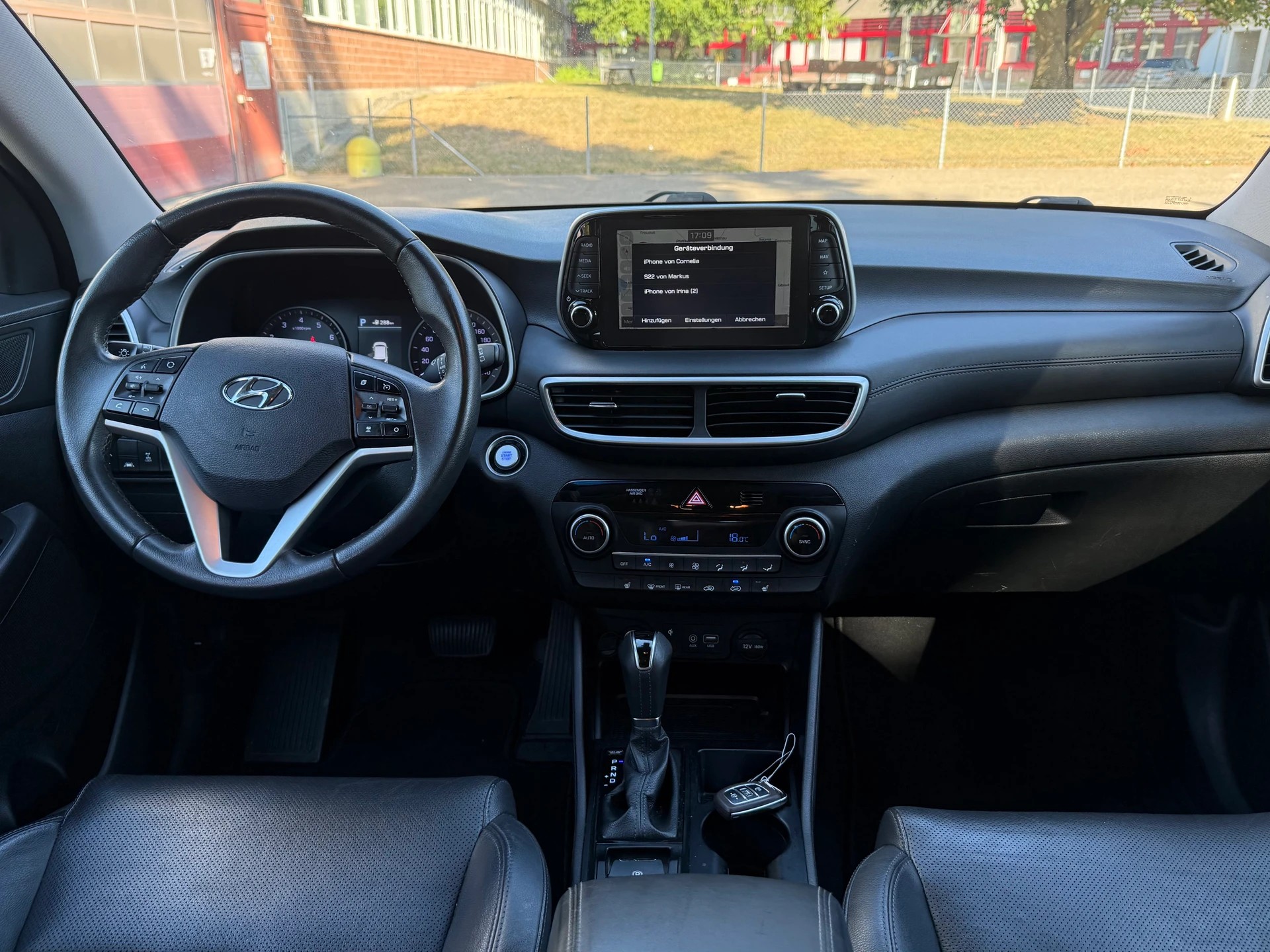 HYUNDAI Tucson 1.6 TGDI Amplia 4WD DCT-image-8