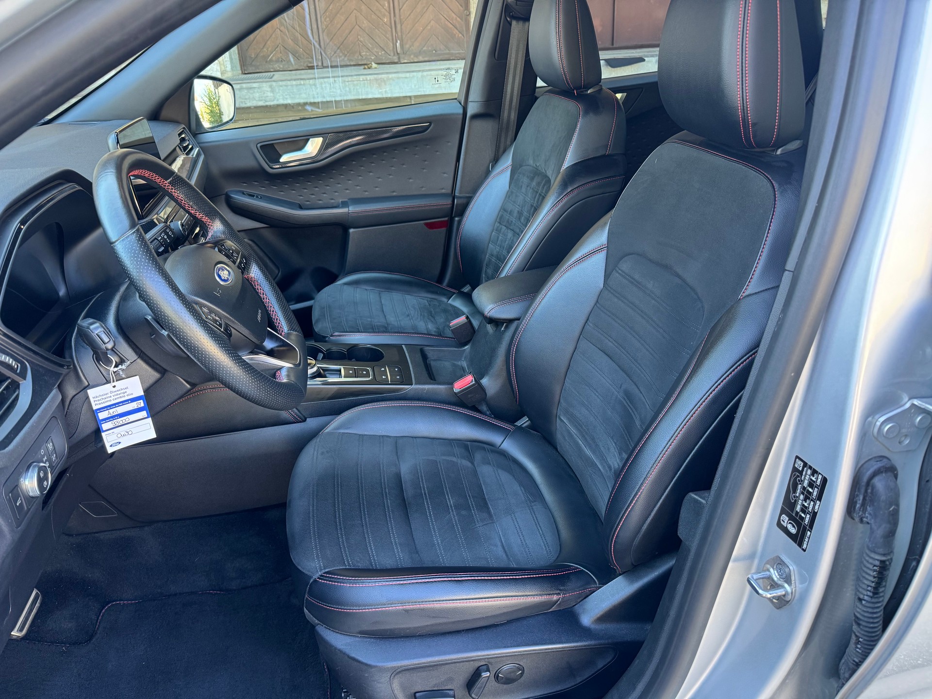 FORD Kuga 2.0 TDCi EcoBlue ST-Line 4WD Automat-image-6