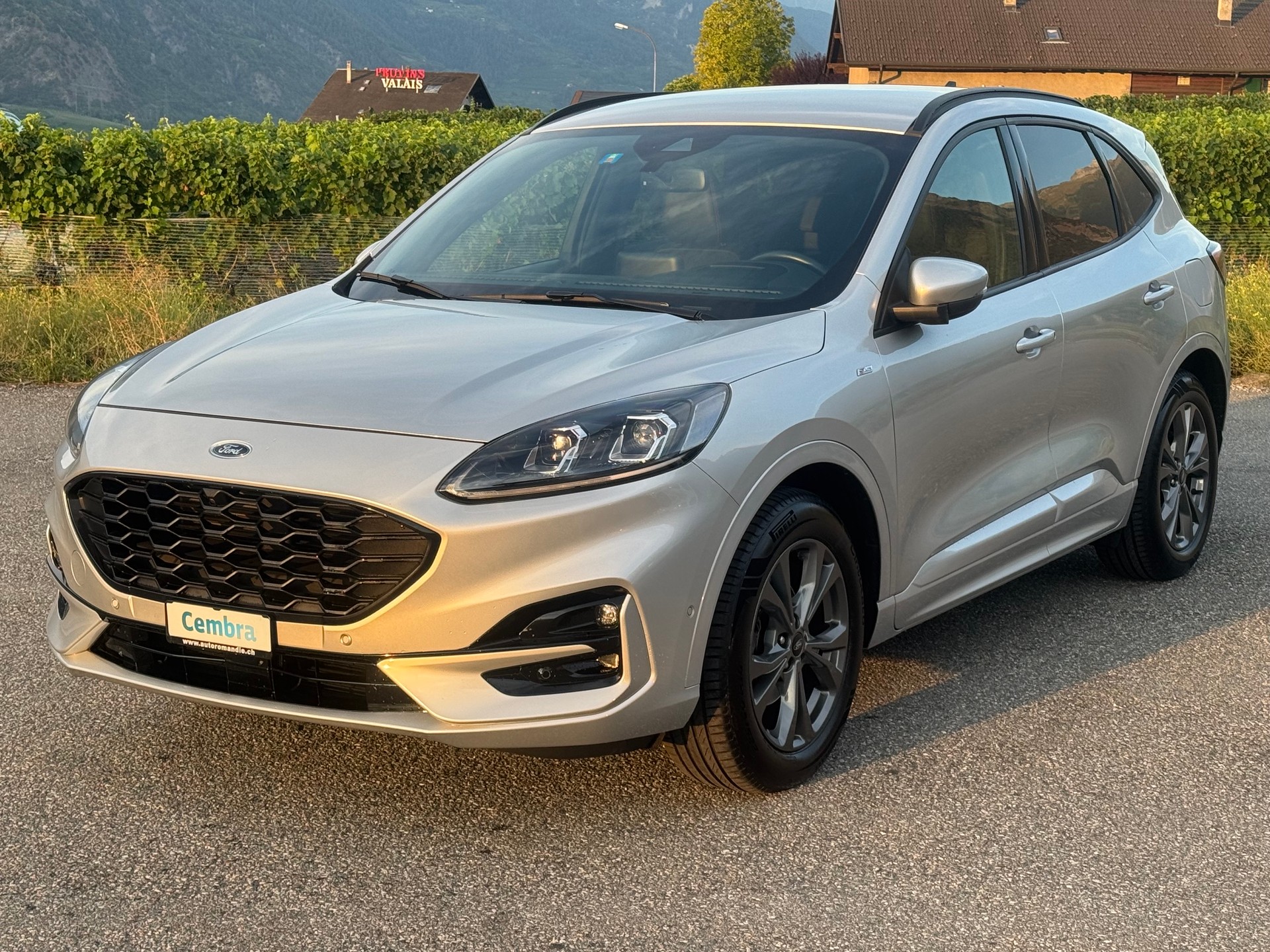 FORD Kuga 2.0 TDCi EcoBlue ST-Line 4WD Automat