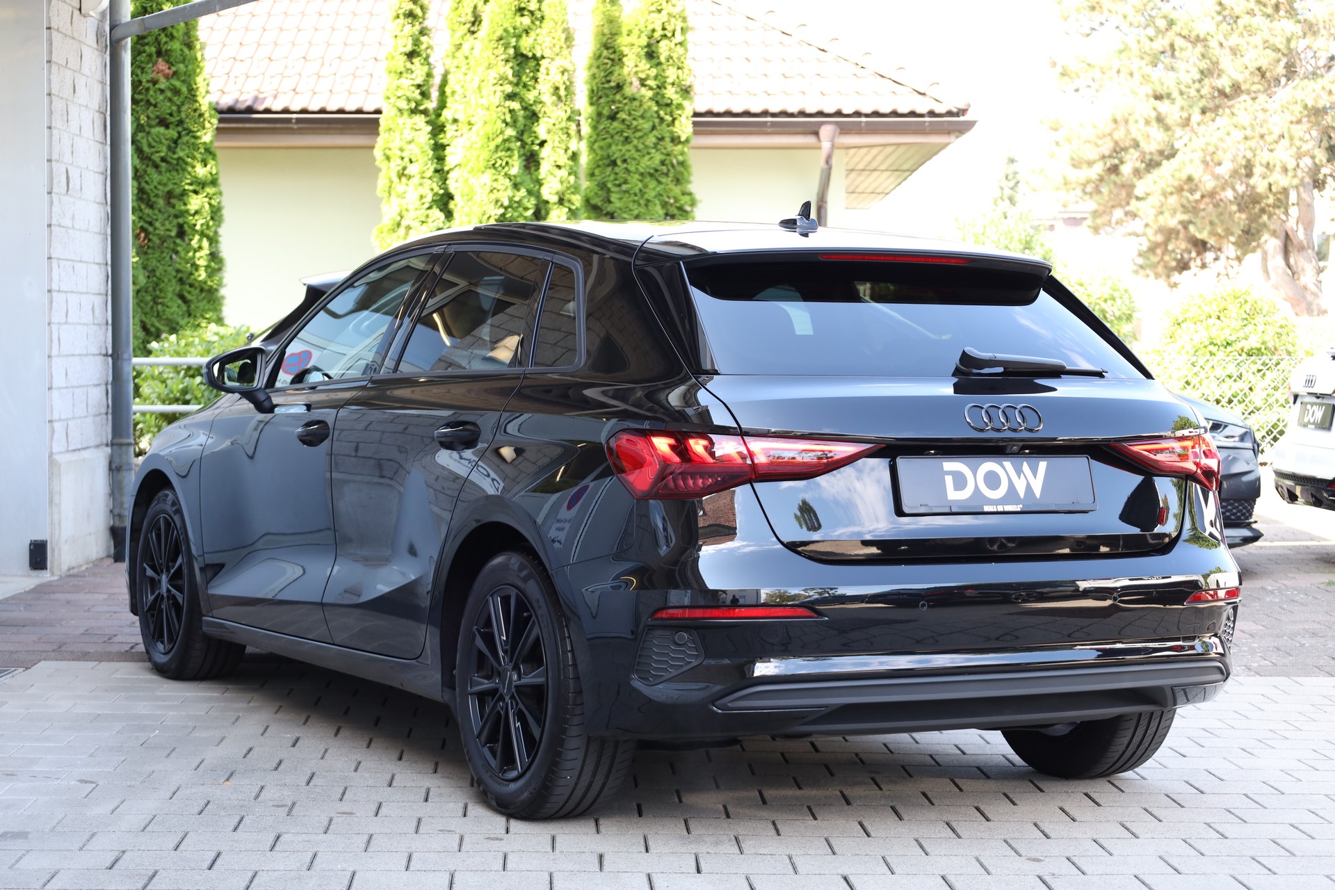 AUDI A3 Sportback 35 TFSI S-tronic-showroom-element-3