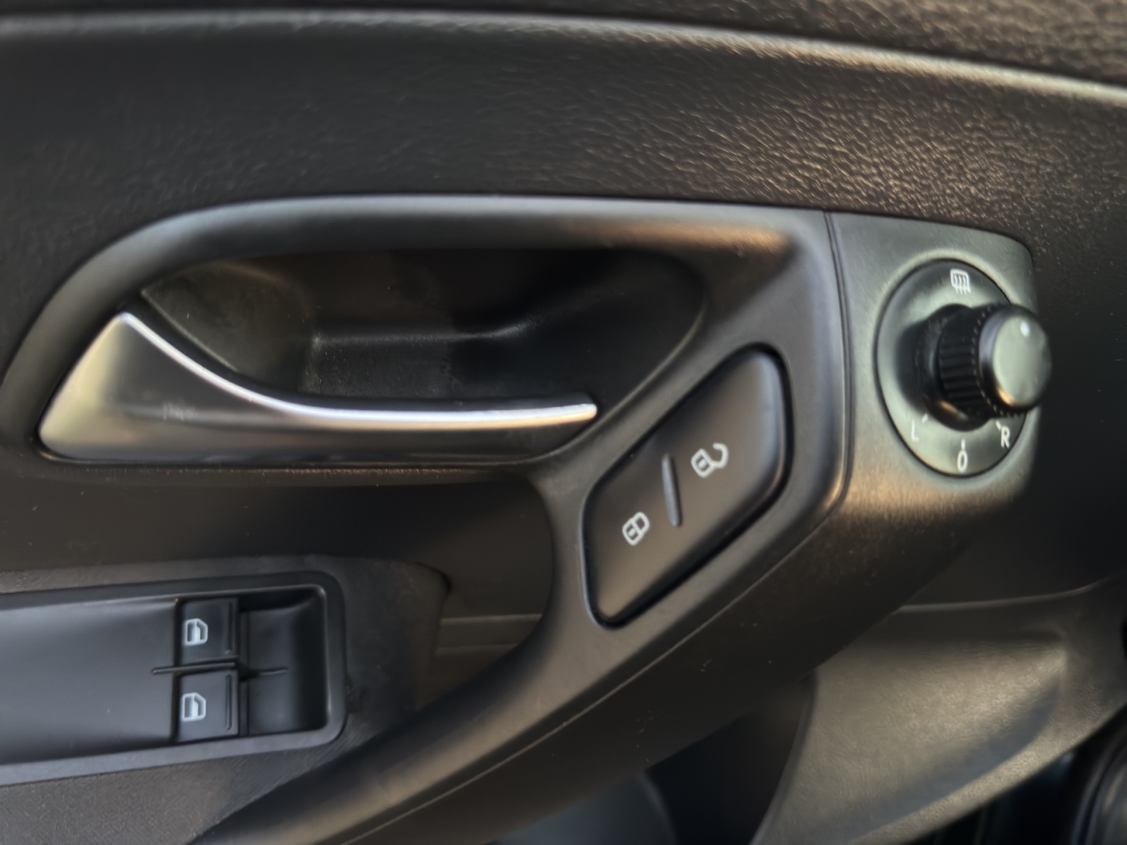 VW Polo 1.4 16V Highline Frisch ab MFK, frisch ab Service. Zahnriemen und Wasserpumpe ersetzt.-image-14