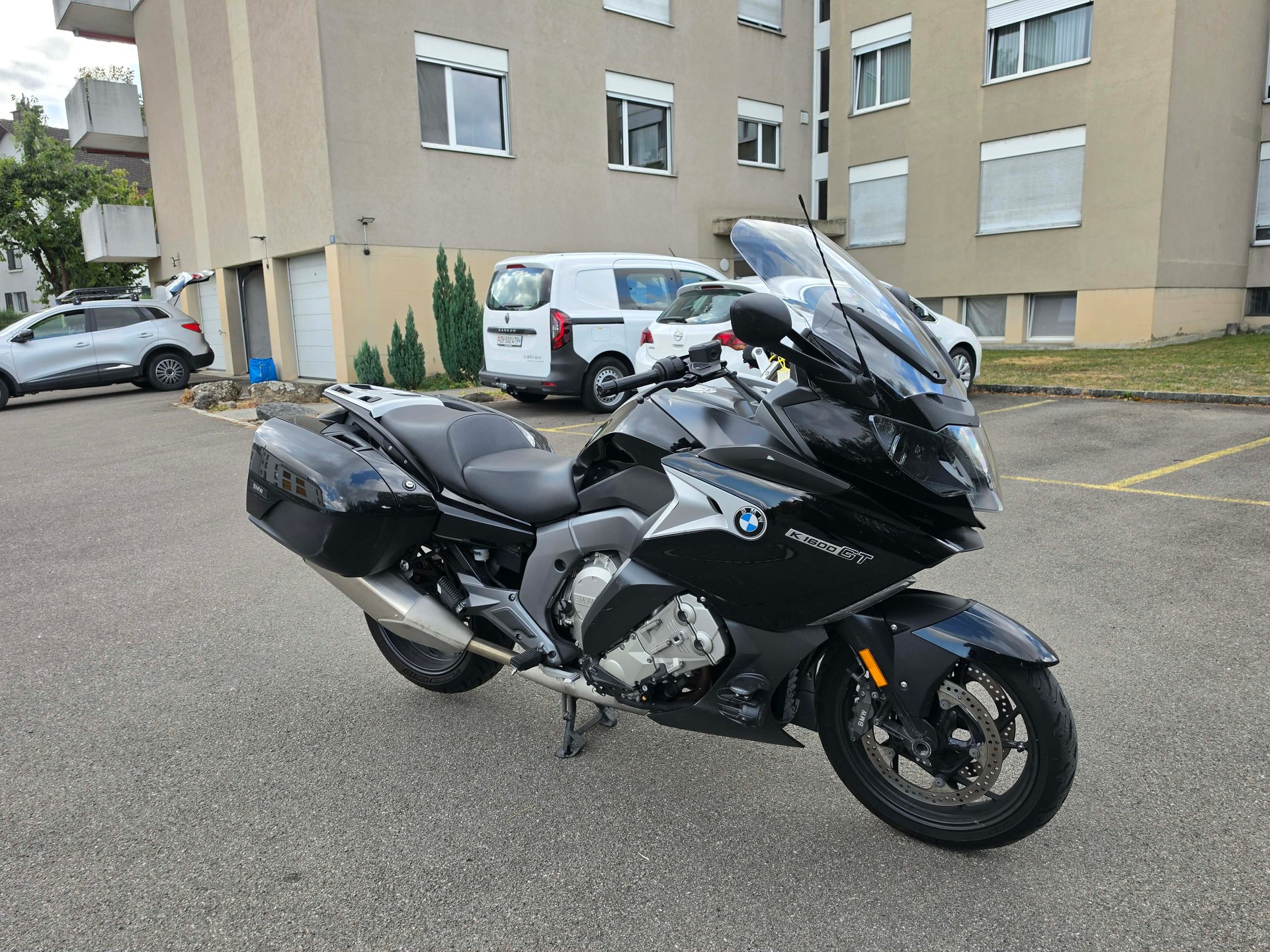 BMW K 1600 GT-image-0