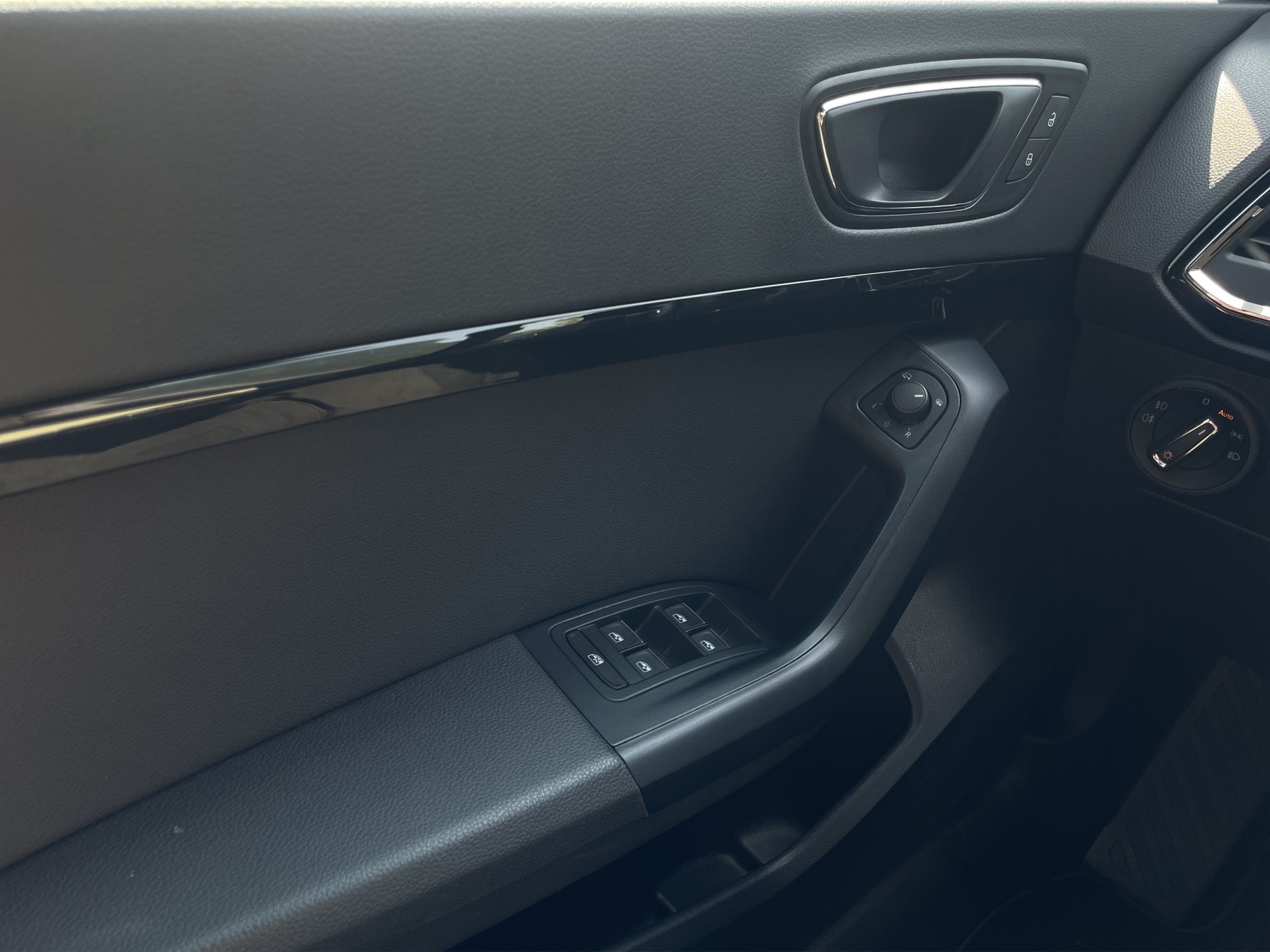 SEAT Ateca 2.0 TSI Xcellence 4Drive DSG-image-11