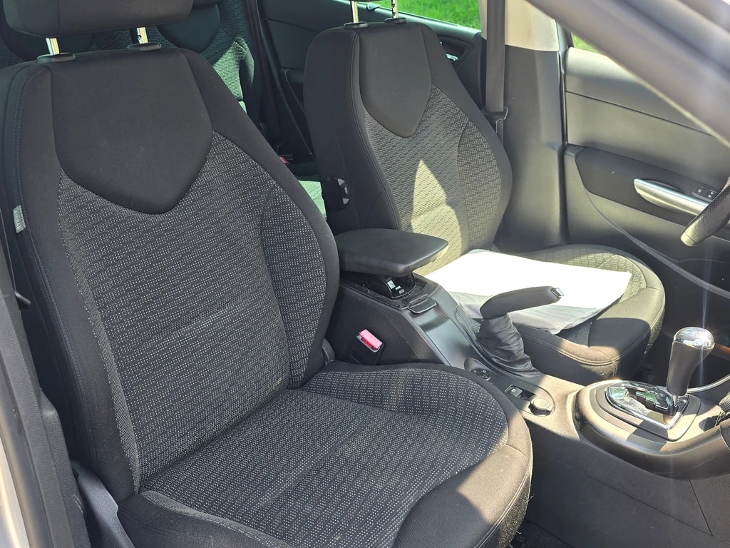 PEUGEOT 308 SW 1.6 16V Turbo Sport Pack Automatic-image-7
