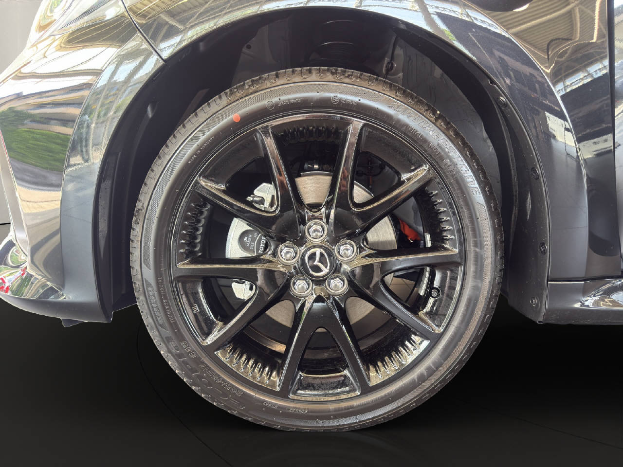 MAZDA 2 1.5 Hybrid 116 PS Homura-showroom-element-3