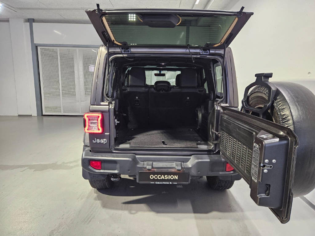 JEEP Wrangler 2.2 MultiJet Sahara Unlimited-image-8