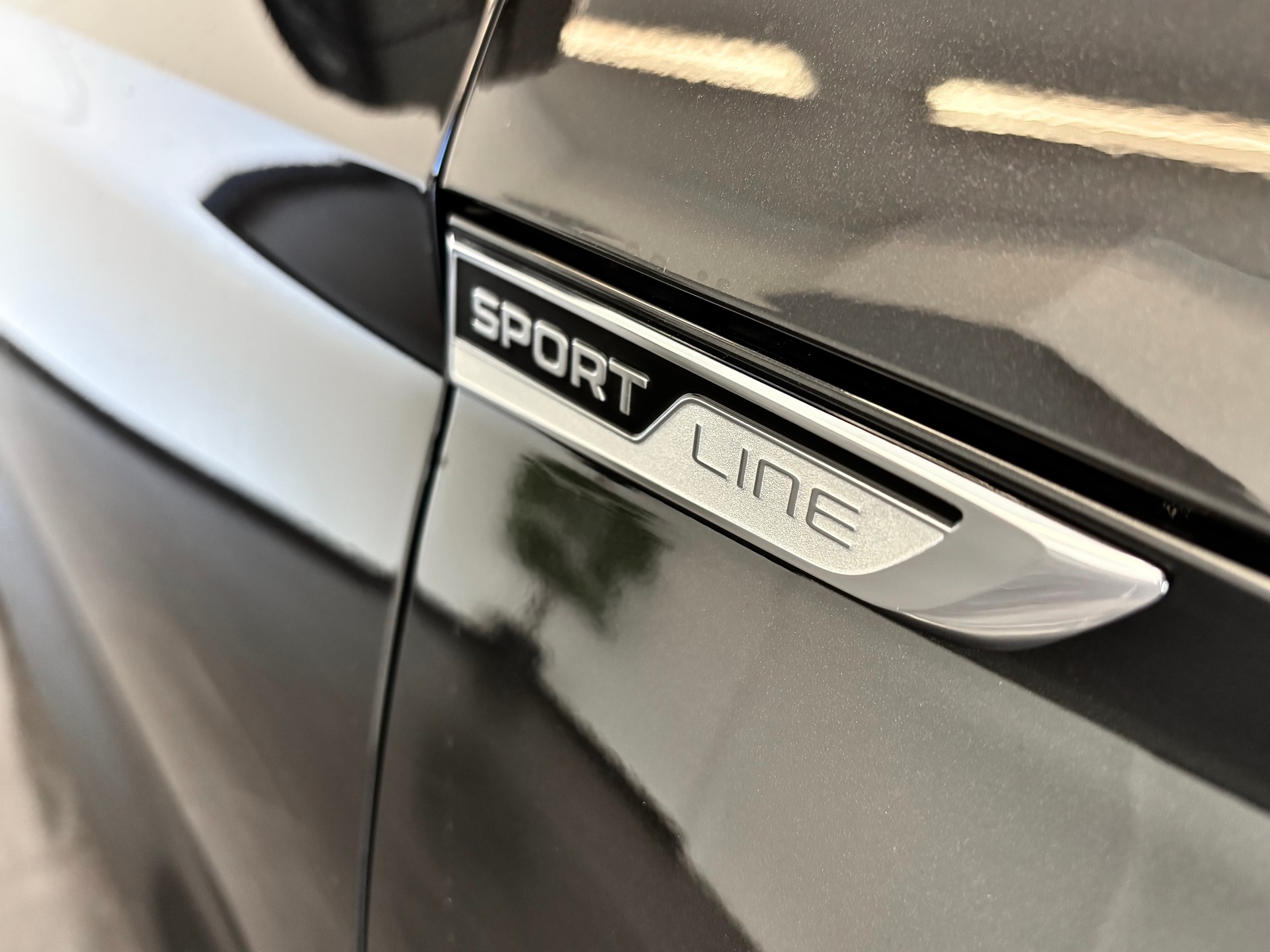 SKODA Kodiaq 2.0 TSI 4x4 SportLine AHK-2200 KG-image-14