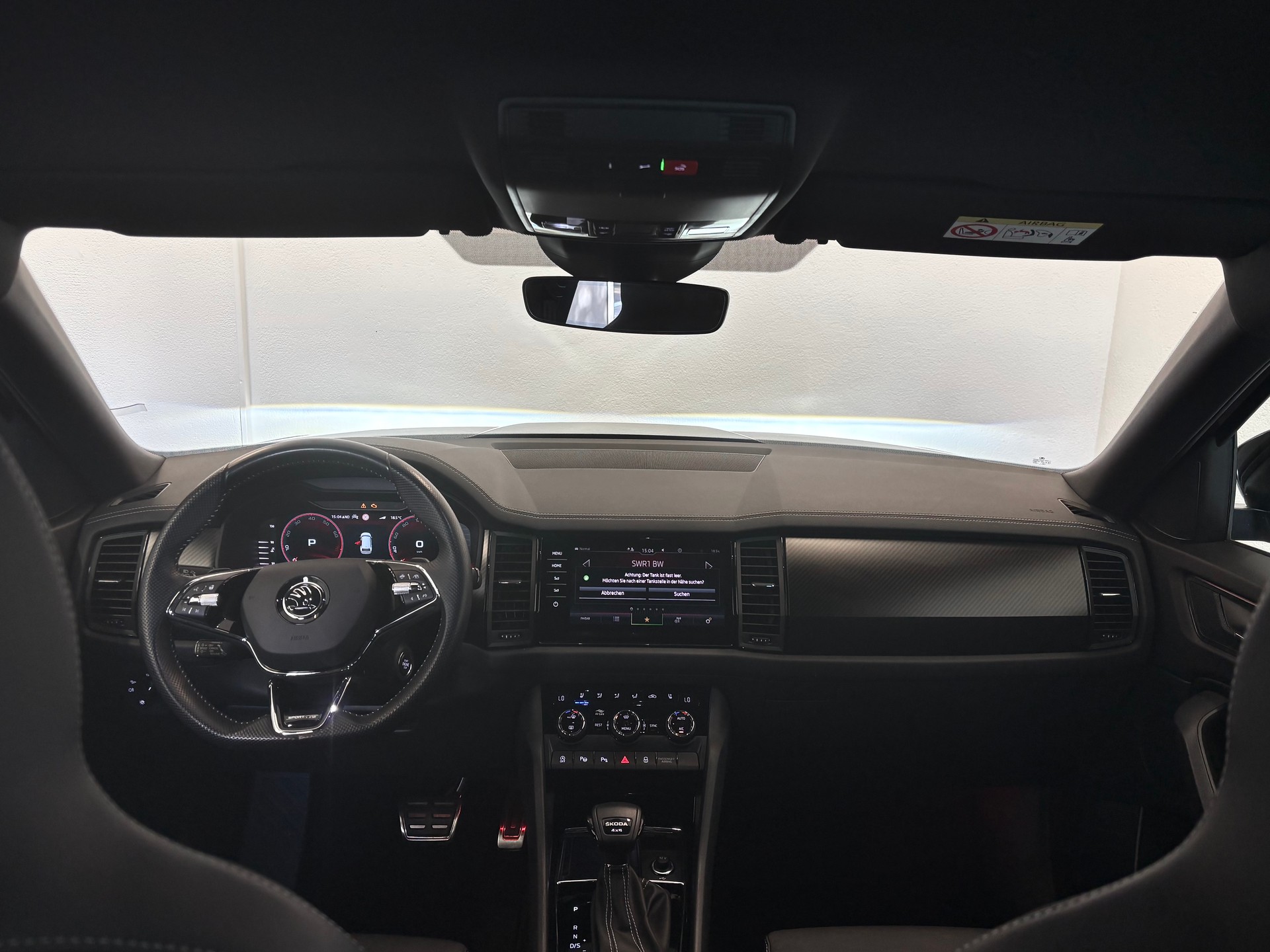 SKODA Kodiaq 2.0 TSI 4x4 SportLine AHK-2200 KG-image-20