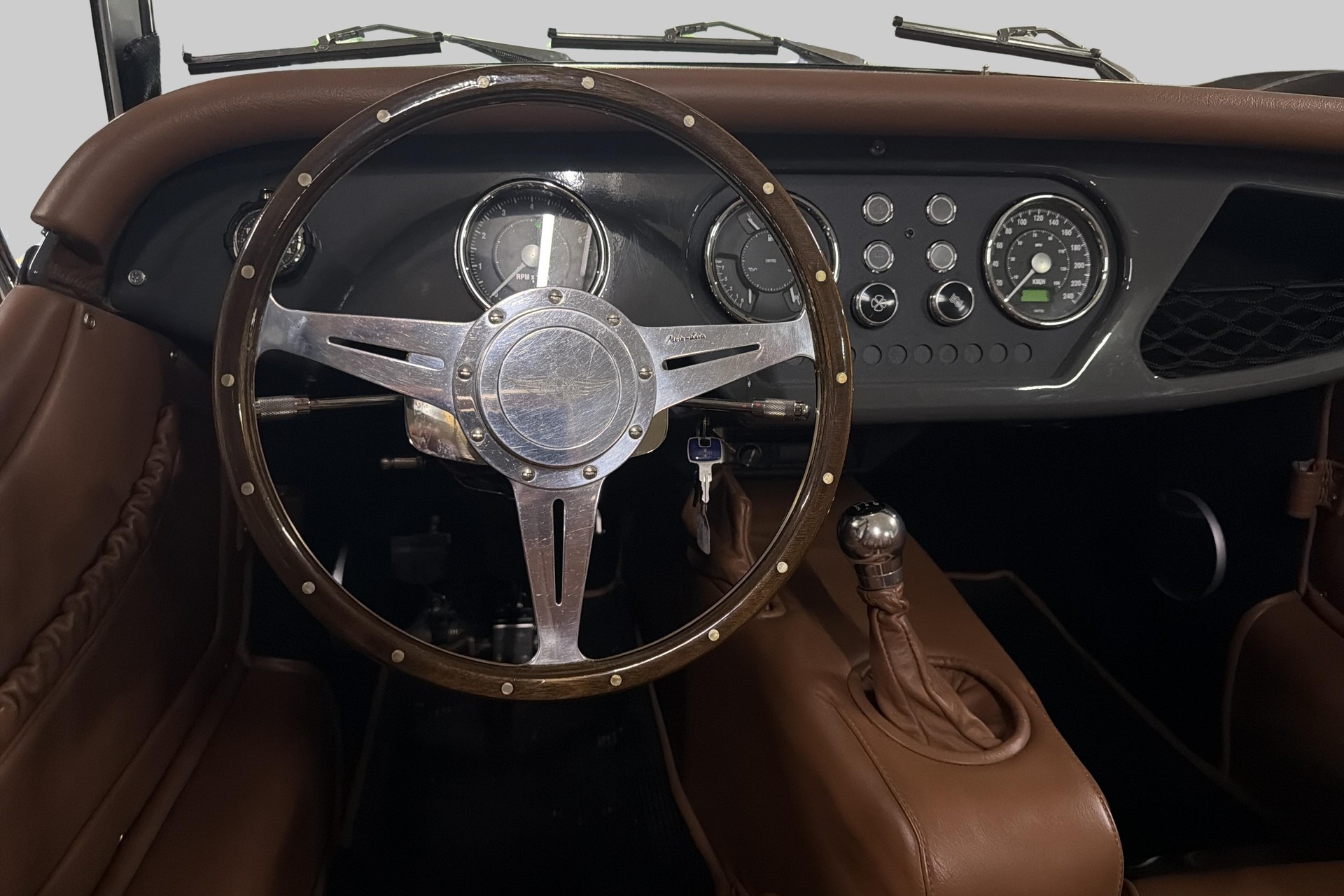 MORGAN 4/4 1.6 Sport-image-8