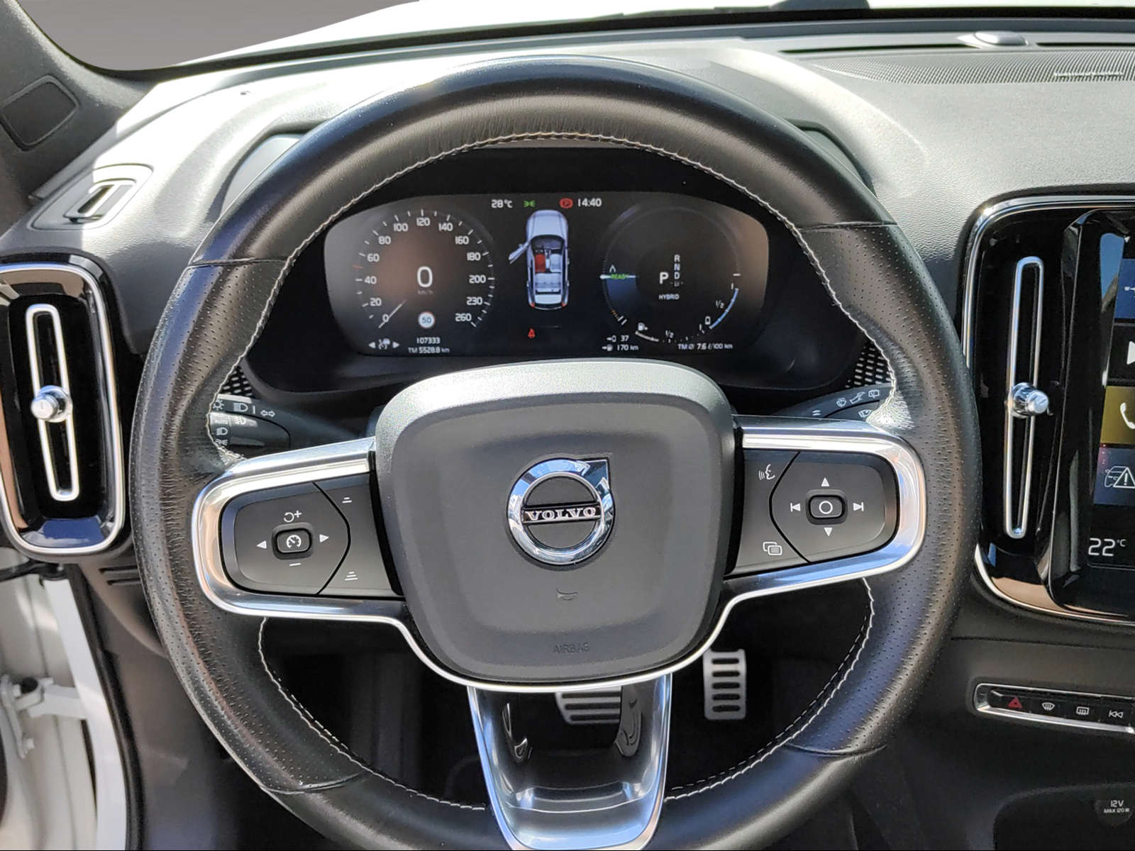 VOLVO XC40 1.5 T5 TE R-Design-image-9