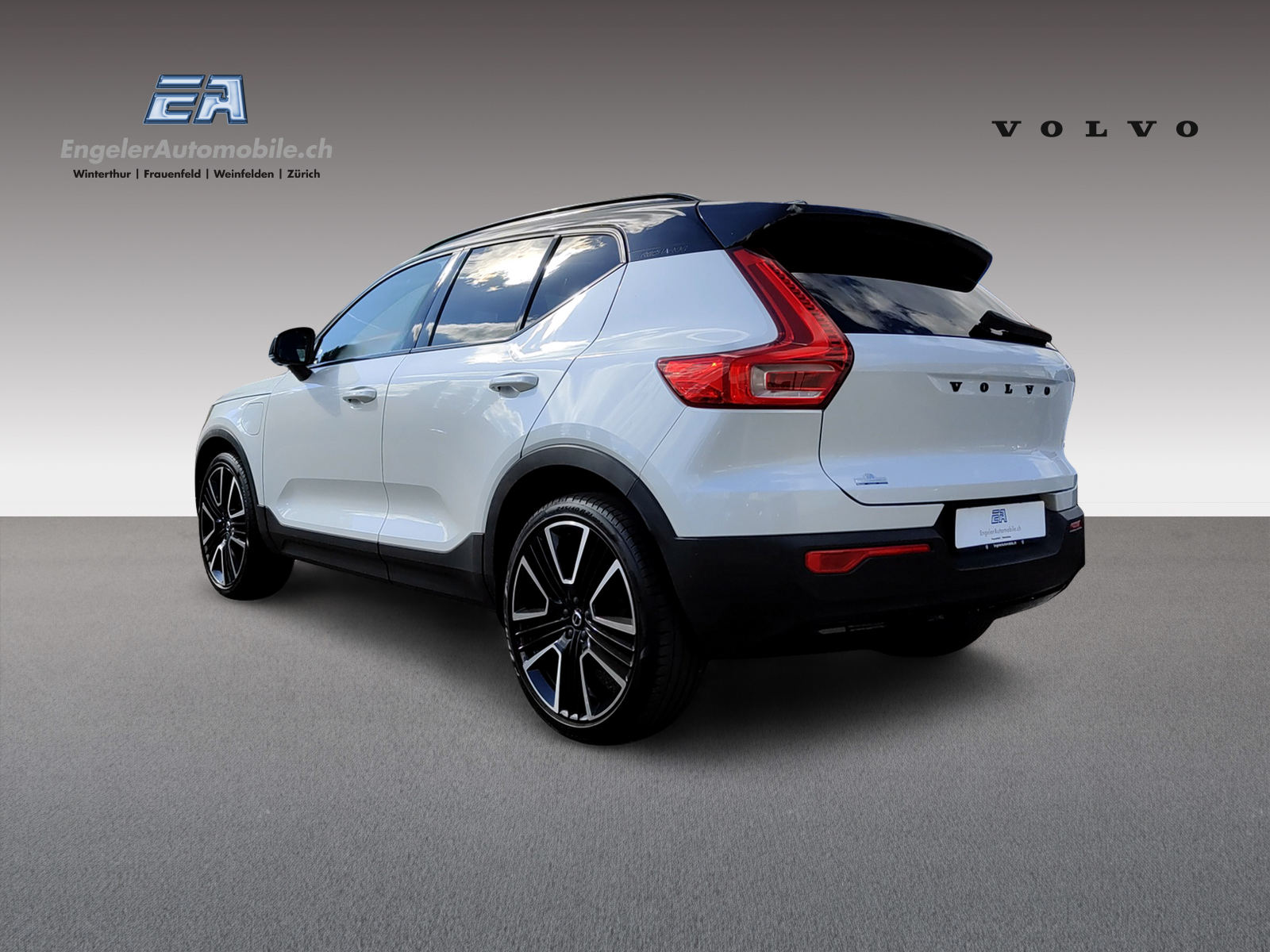 VOLVO XC40 1.5 T5 TE R-Design-image-3