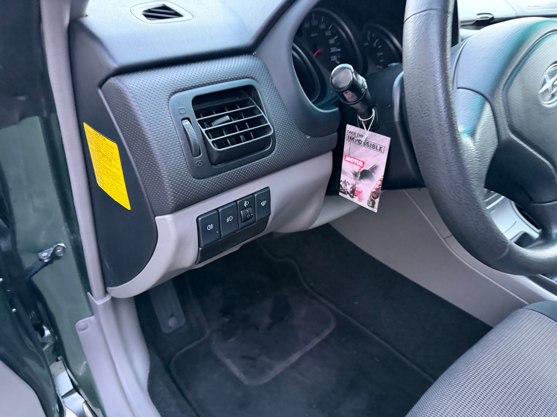 SUBARU Forester 2.0X (Swiss)-image-16