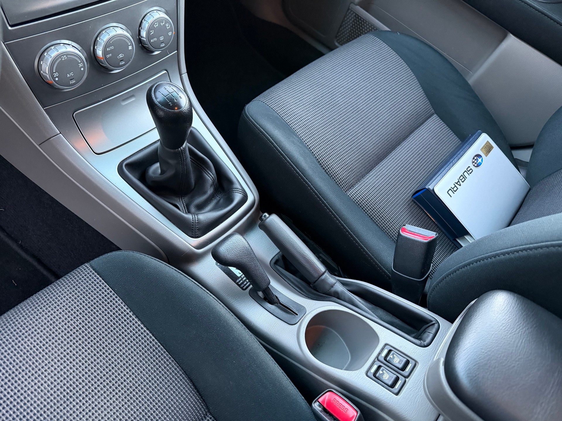 SUBARU Forester 2.0X (Swiss)-image-21