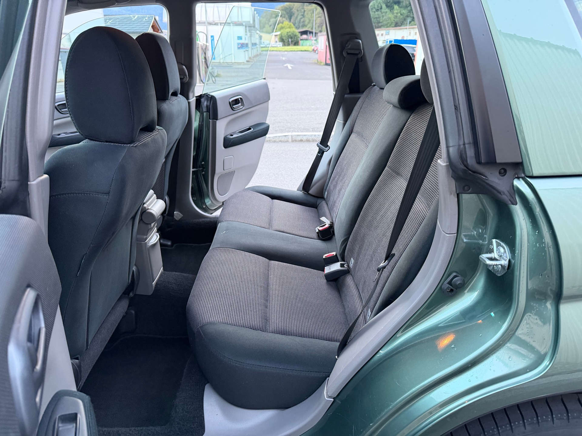 SUBARU Forester 2.0X (Swiss)-image-25