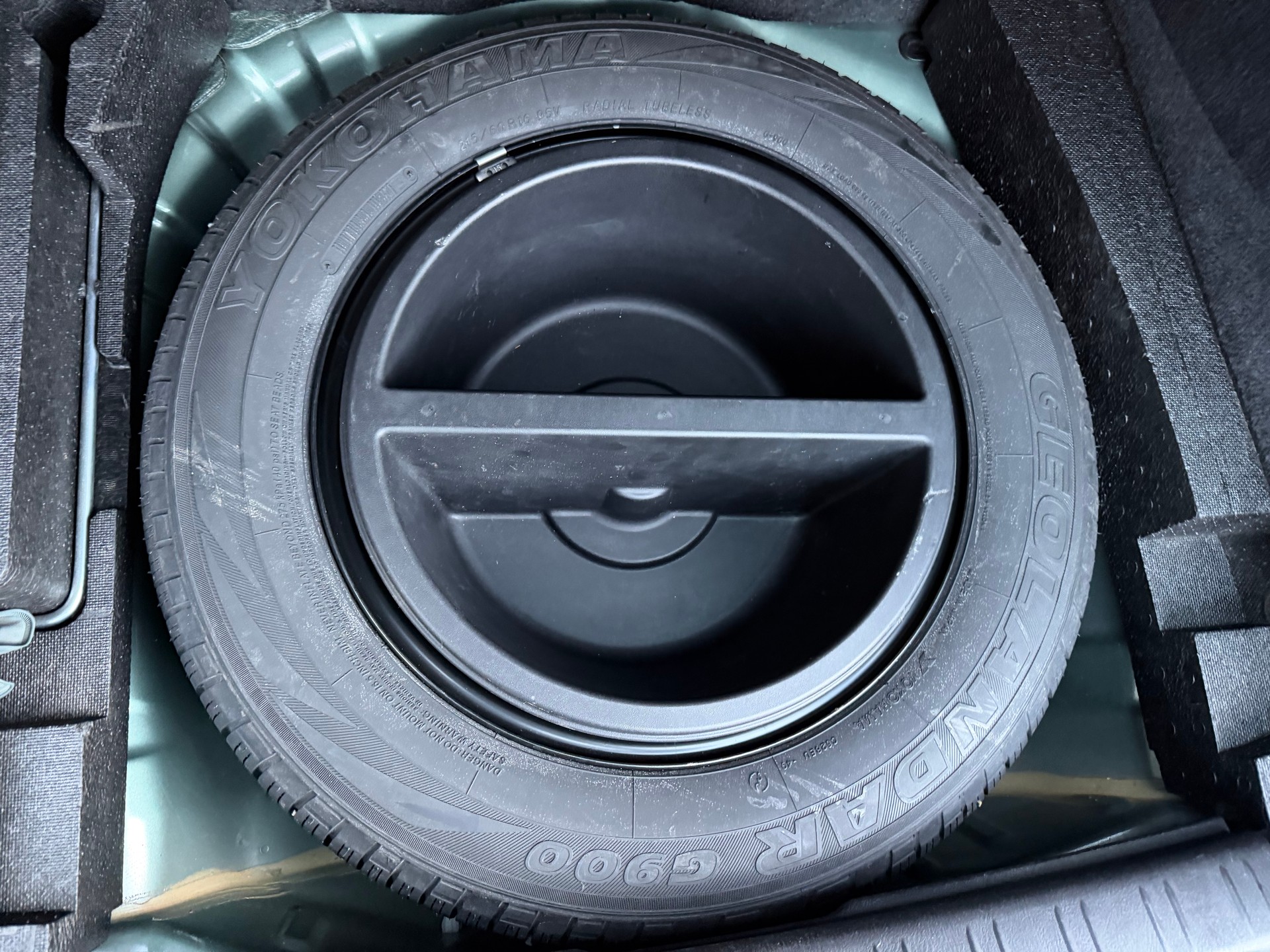 SUBARU Forester 2.0X (Swiss)-image-32