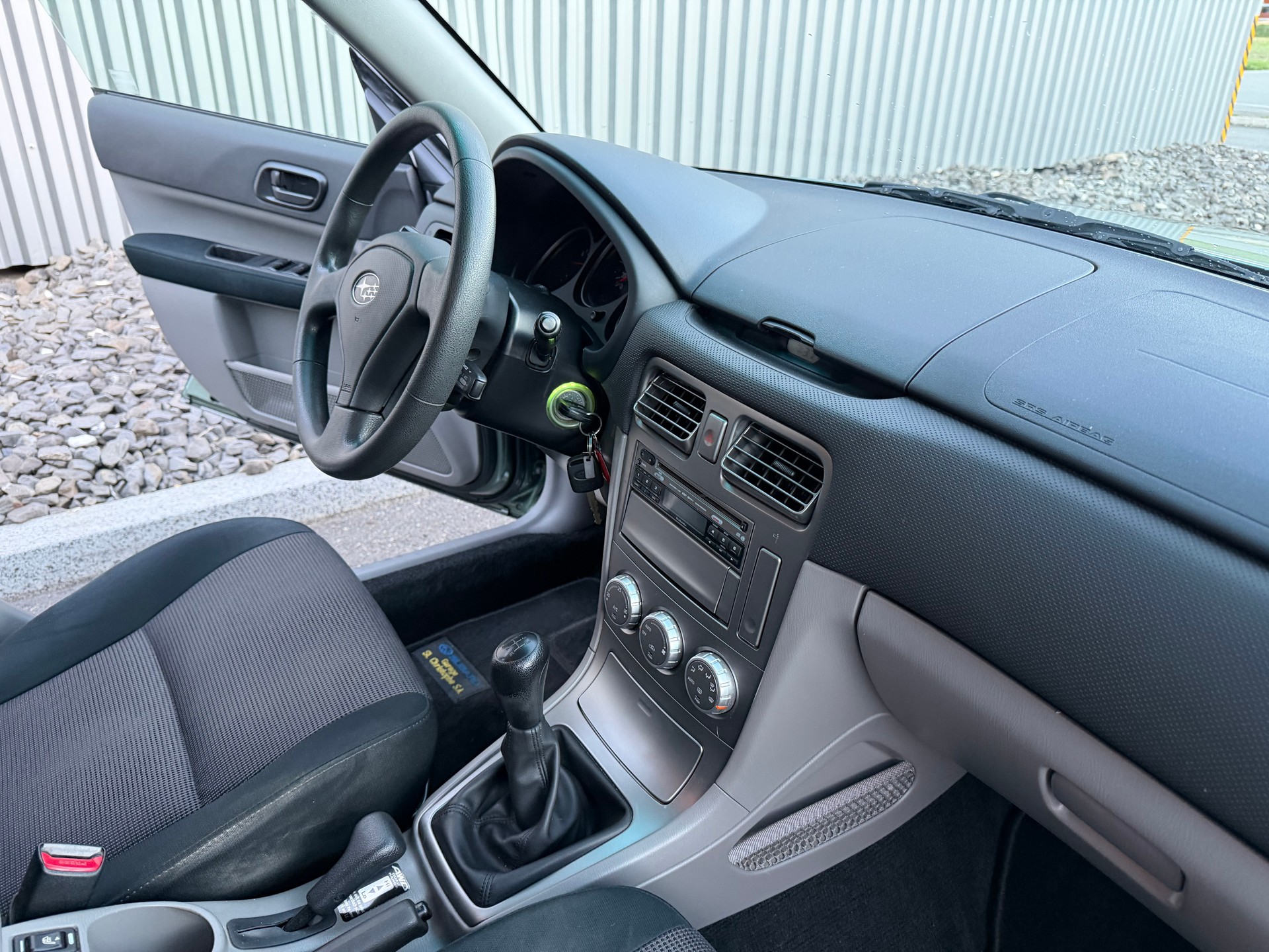 SUBARU Forester 2.0X (Swiss)-image-23