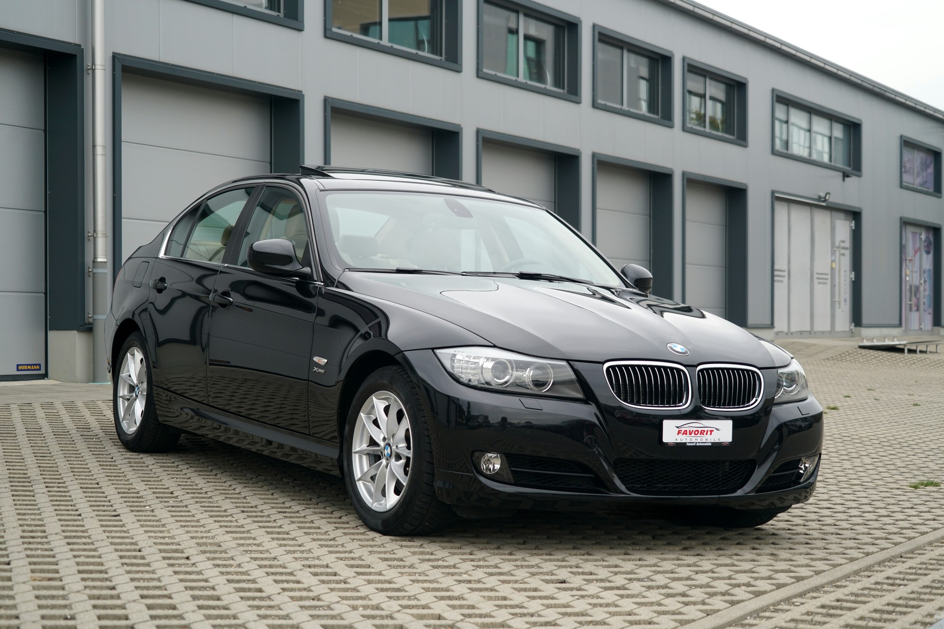 BMW 325i x-Drive Steptronic