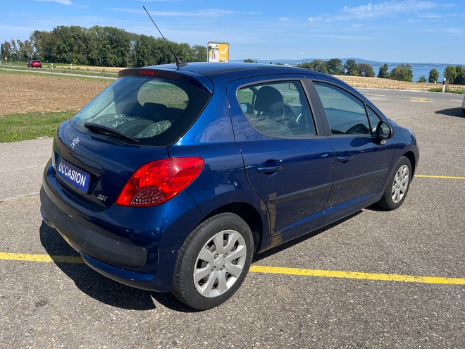 PEUGEOT 207 1.4 16V Sport-image-5