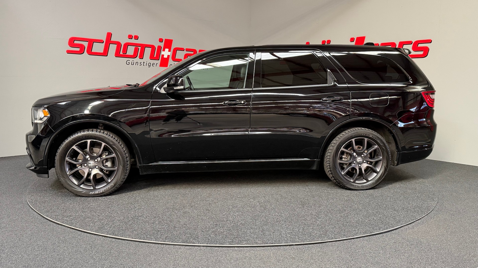 DODGE Durango R7T 5.7 HEMI 7 Plätze-showroom-element-3