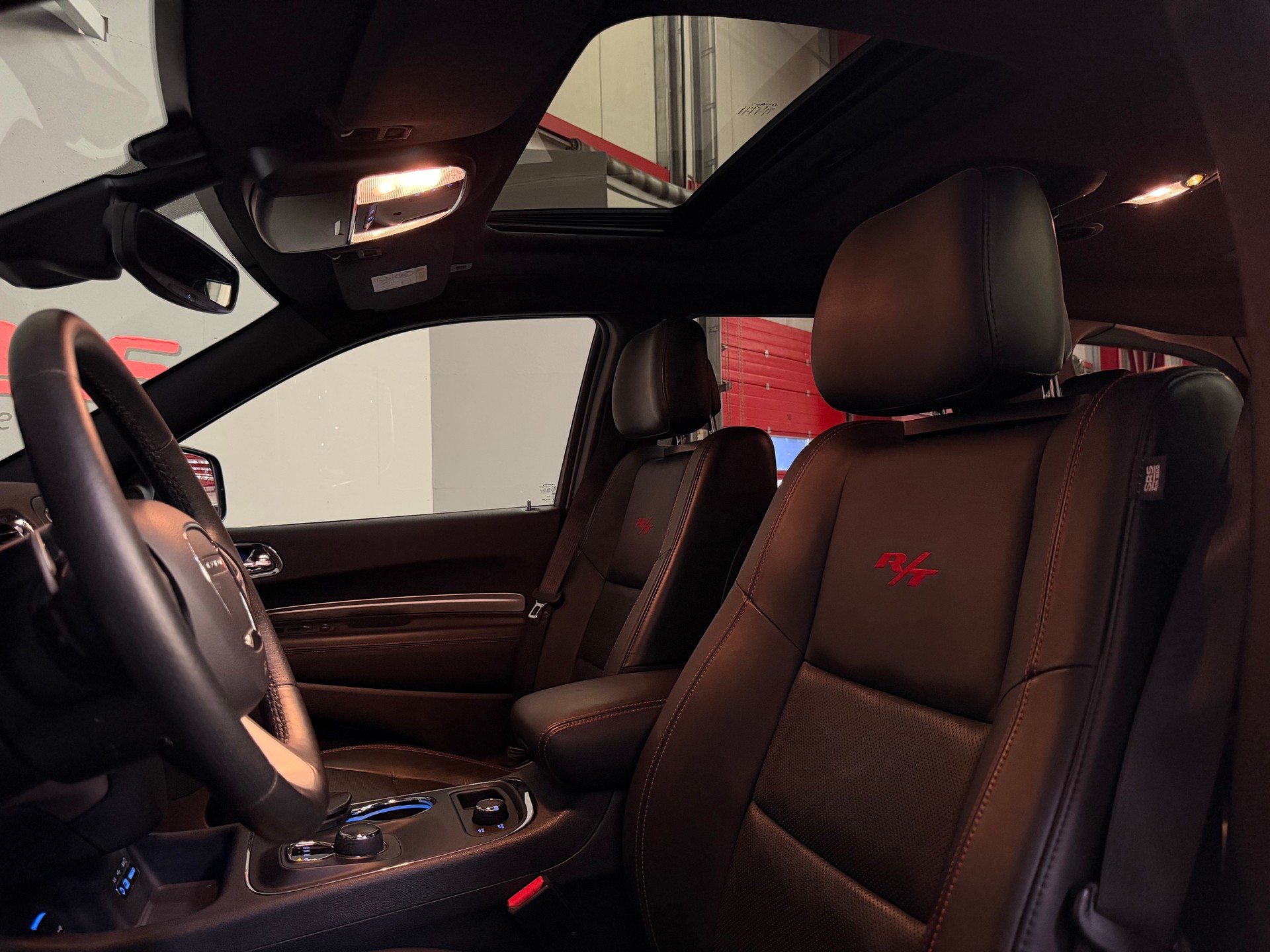 DODGE Durango R7T 5.7 HEMI 7 Plätze-image-36