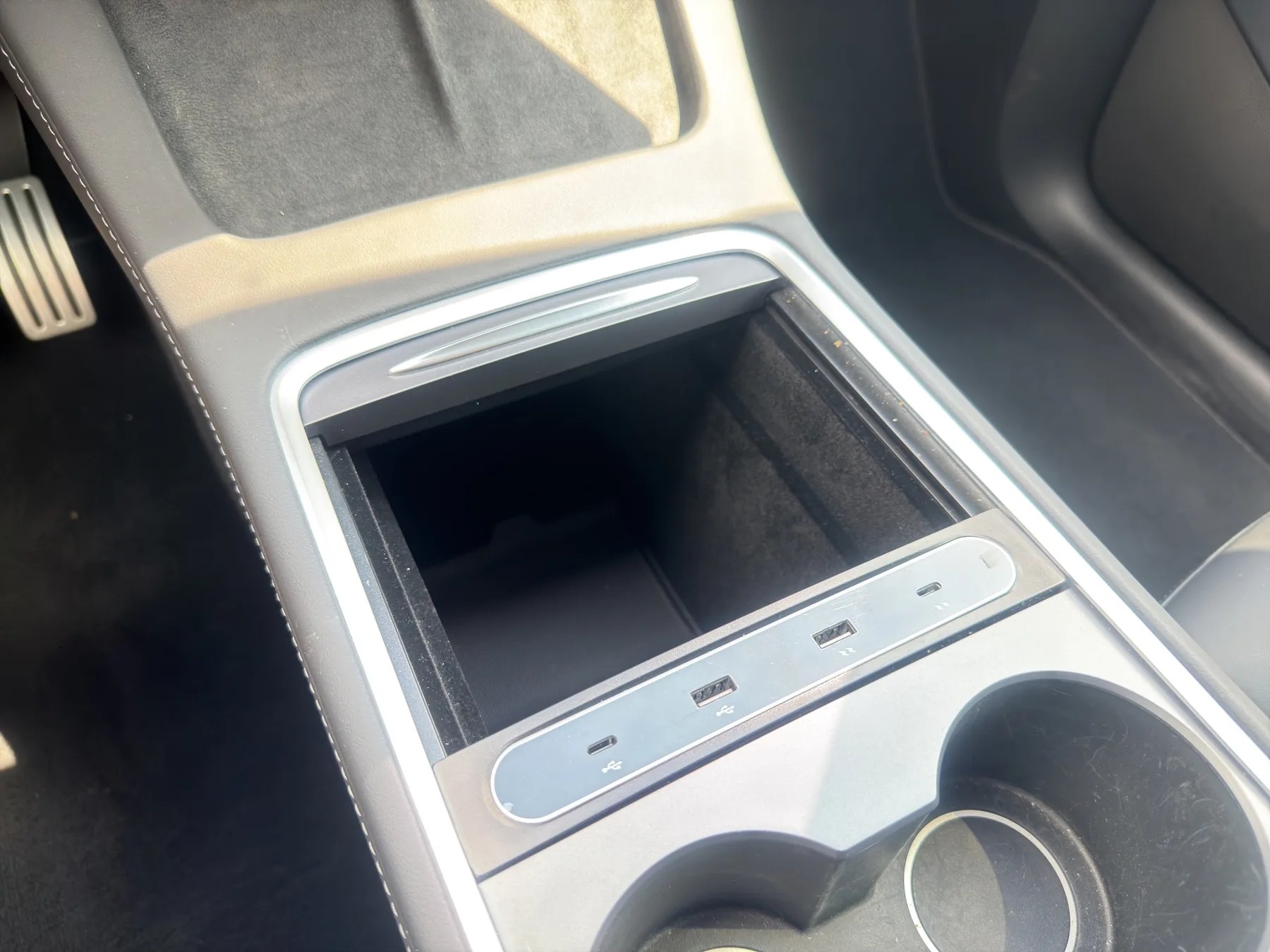 TESLA Model Y Performance D SOH 95.1%-image-53
