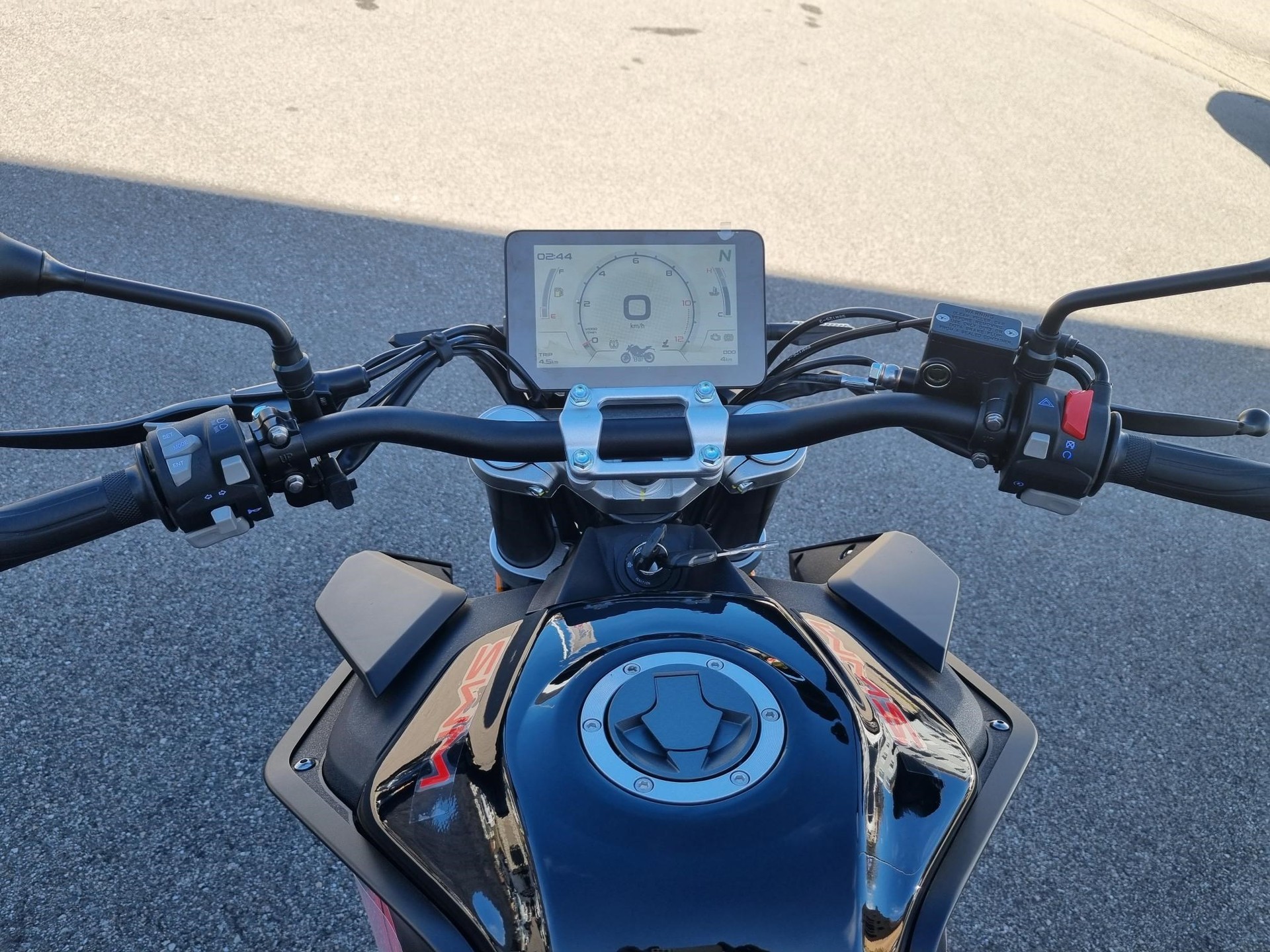 SWM HOKU 125 ABS-image-7