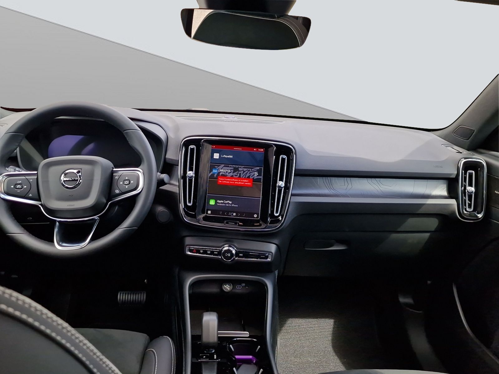 VOLVO C40 P6 Recharge Ultimate-image-11
