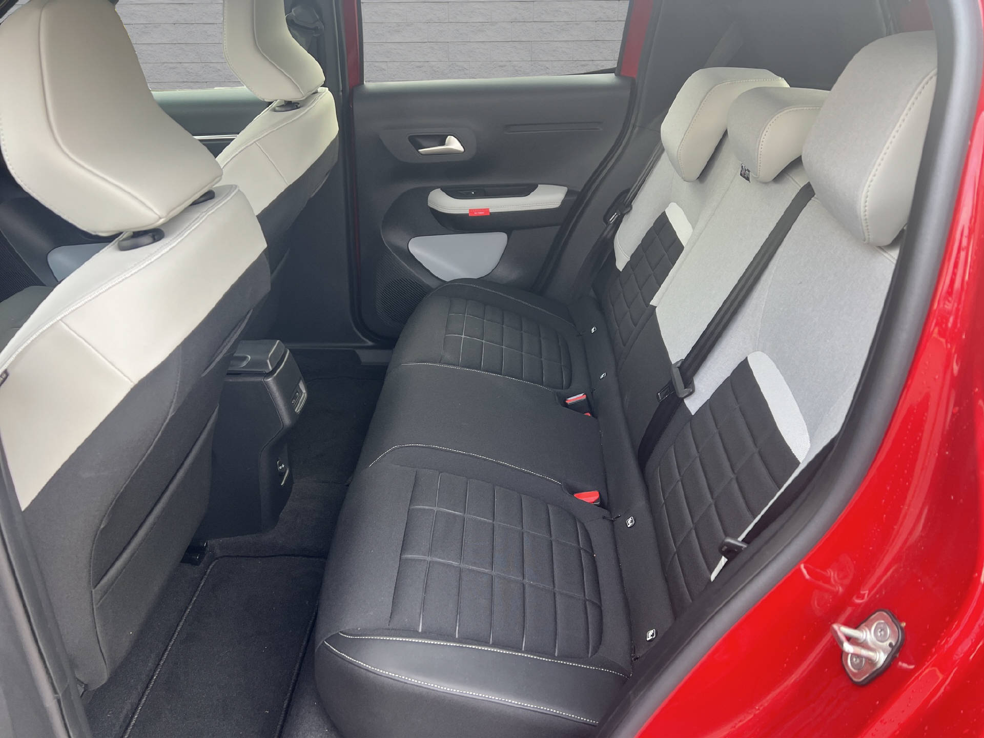 CITROEN e-C3 Max-image-13