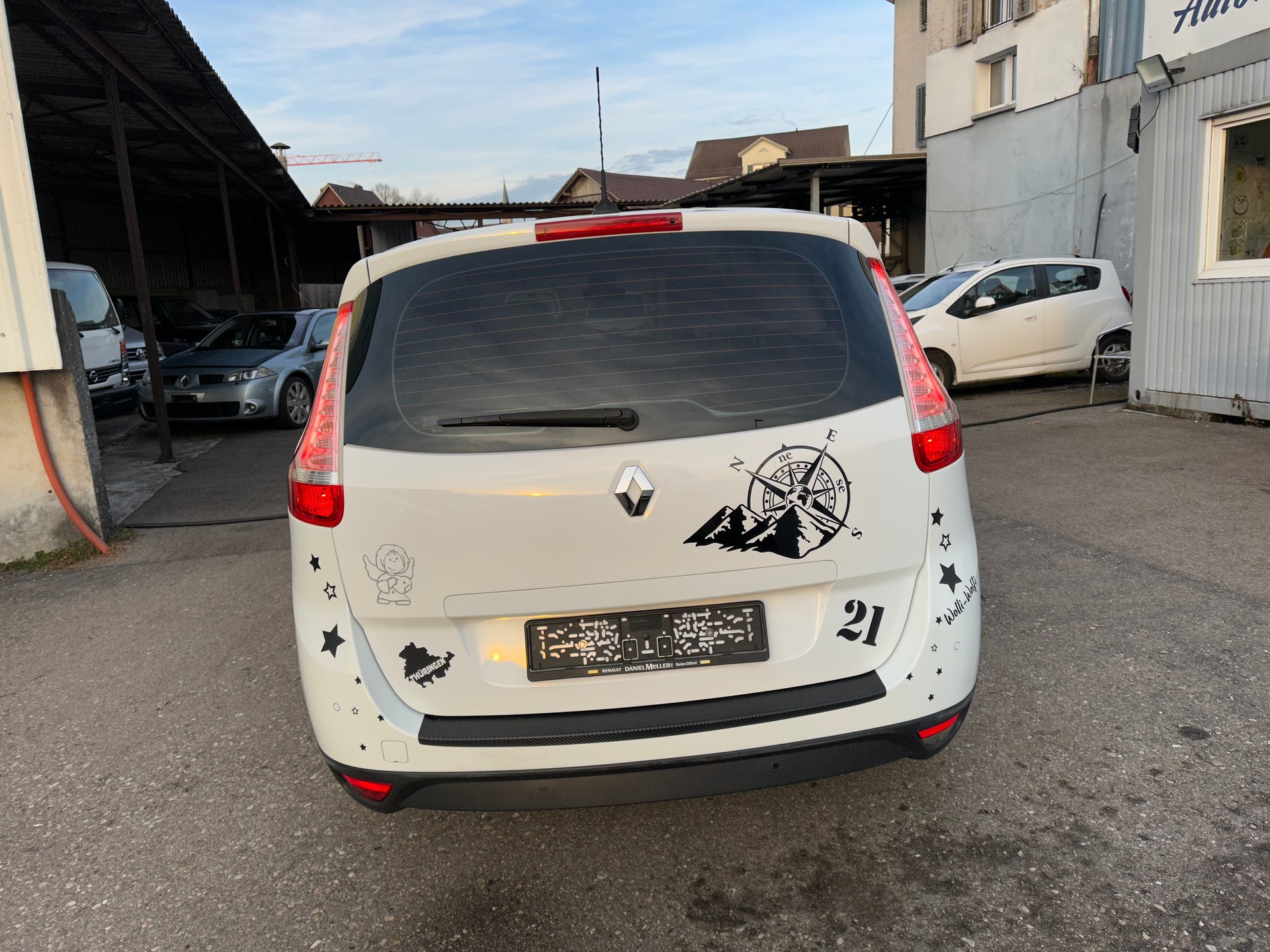 RENAULT Grand Scénic 1.5 dCi Dynamique EDC-image-3