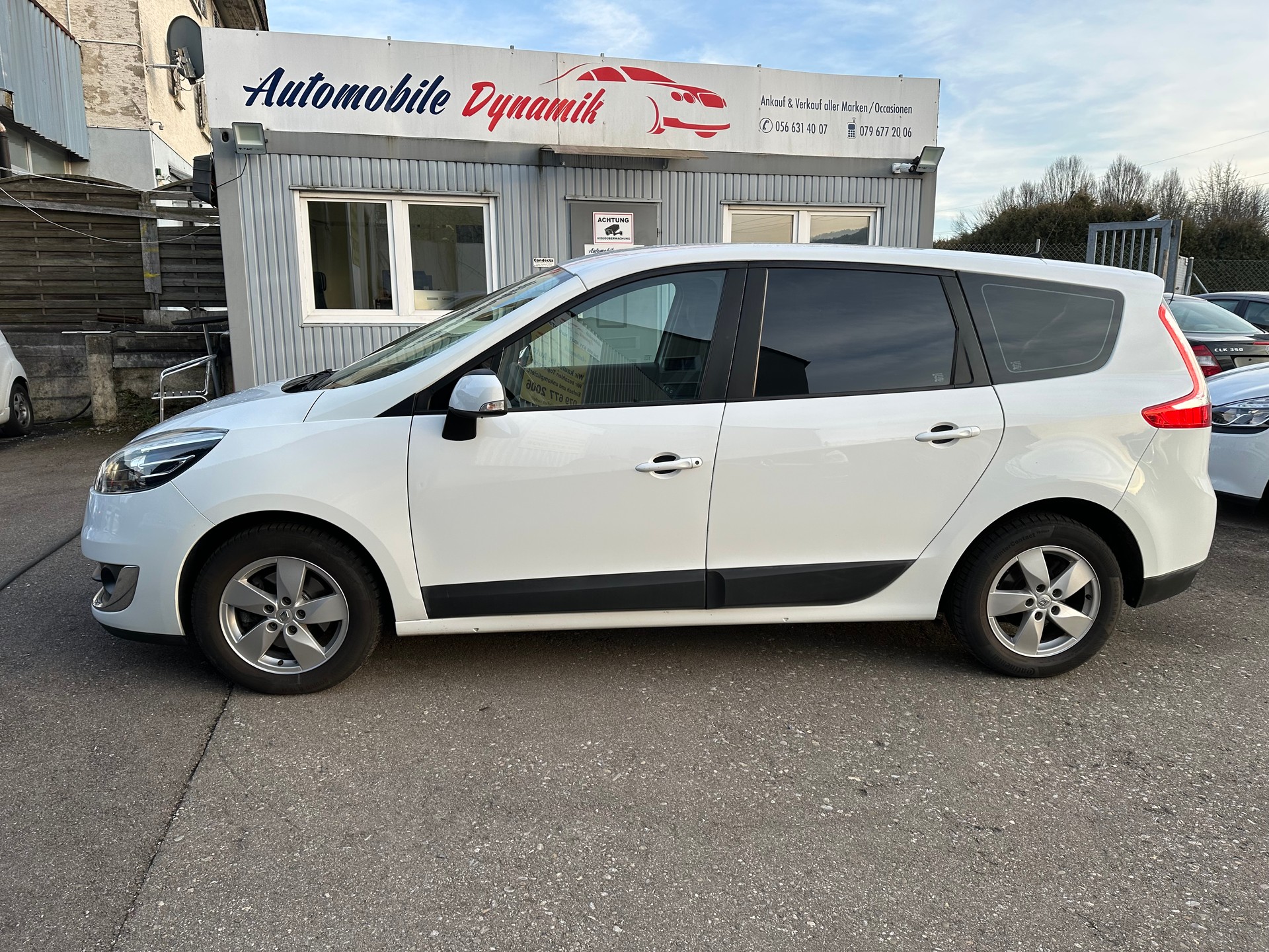 RENAULT Grand Scénic 1.5 dCi Dynamique EDC-image-5
