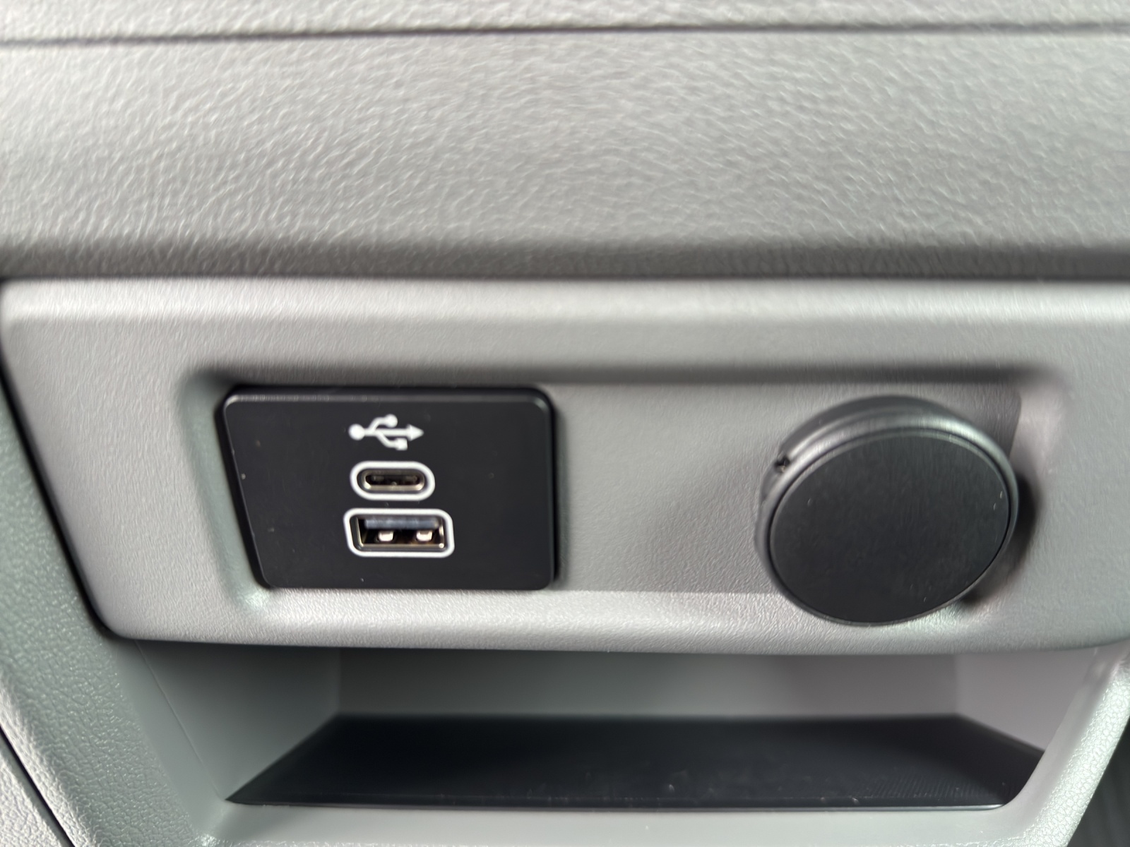 FORD Transit Custom Combi 320 L2H1 Trend Automat-image-24
