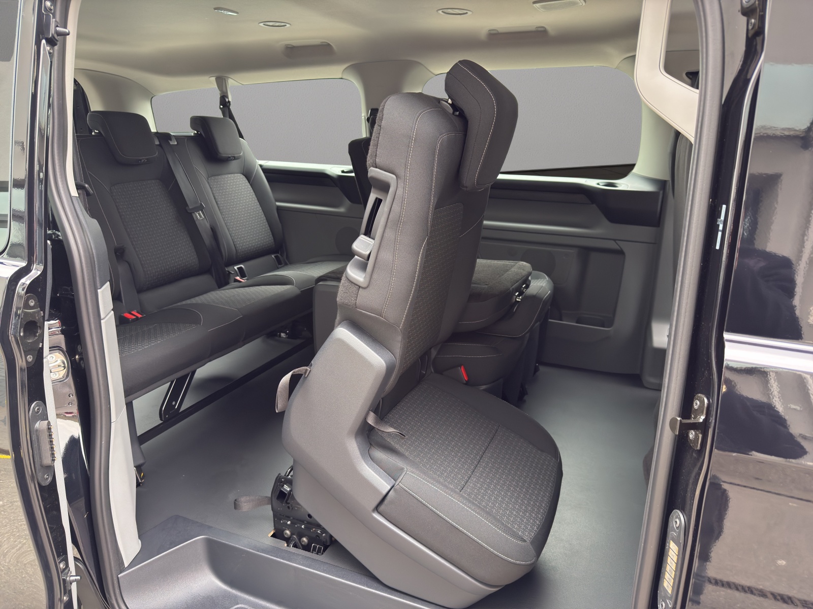 FORD Transit Custom Combi 320 L2H1 Trend Automat-image-20